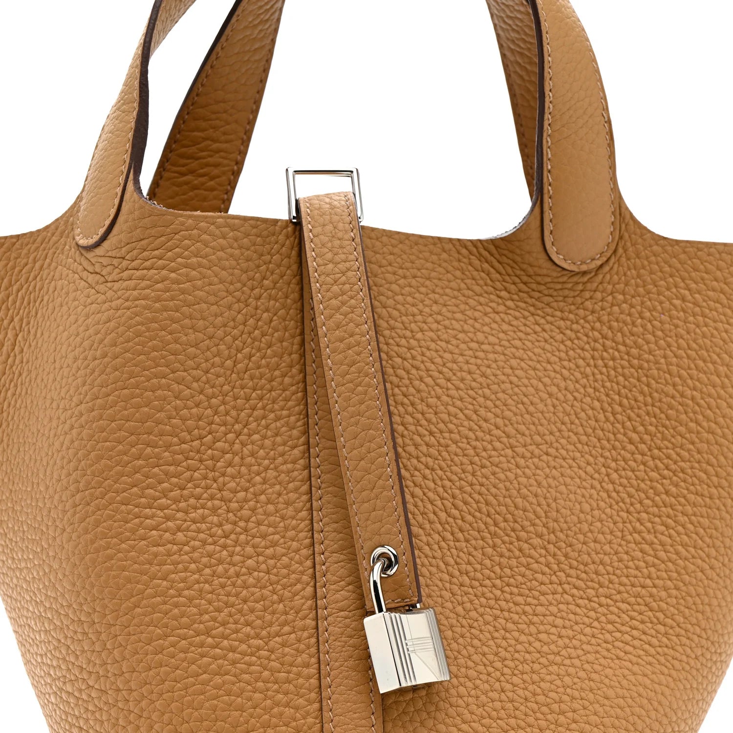 Taurillon Clemence Picotin Lock 18 PM Biscuit