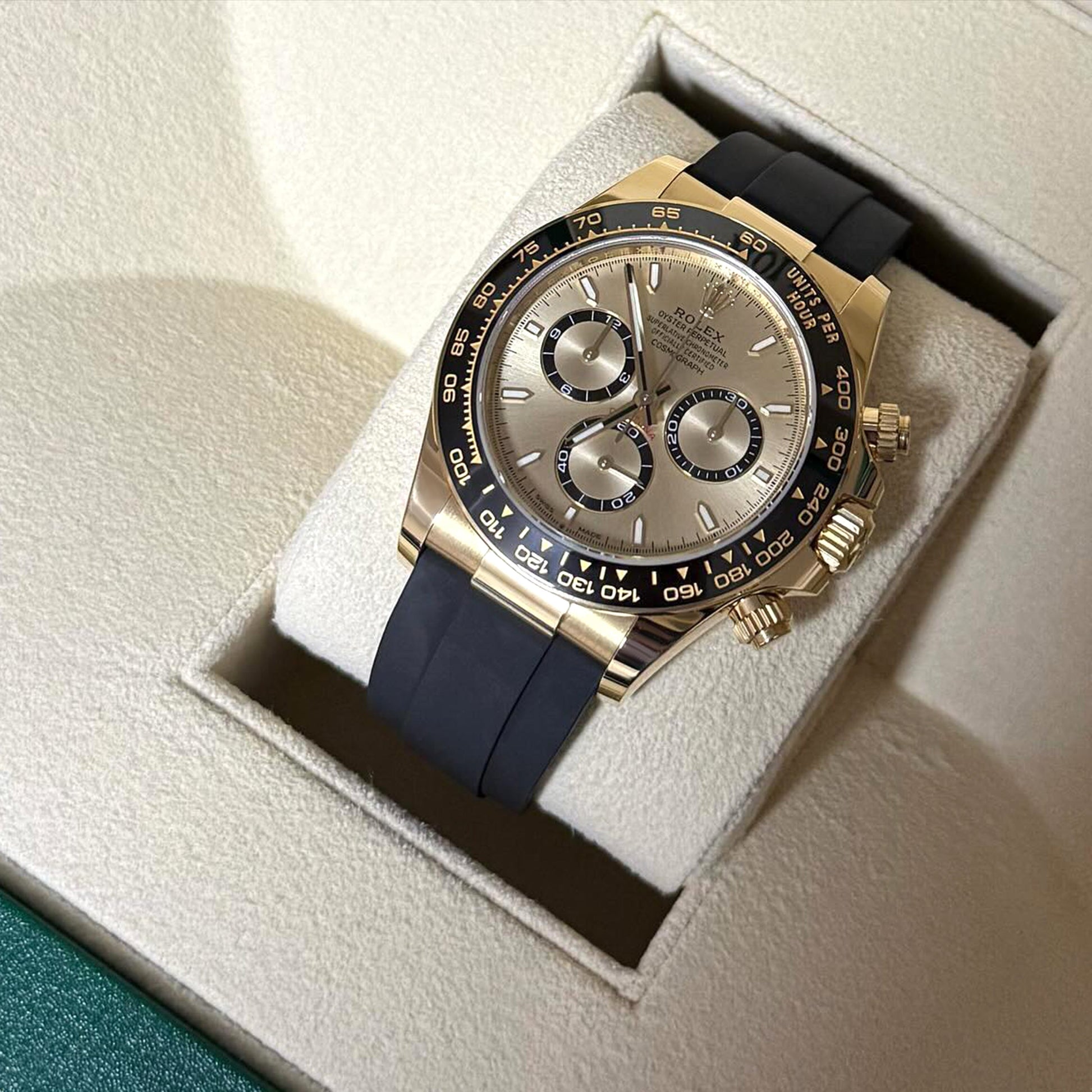 Cosmograph Daytona 40Mm, 18K Yellow Gold, Ref# 126518Ln-0010