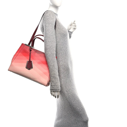 Vitello Elite Geometric Degrade Regular 2Jours Tote Red