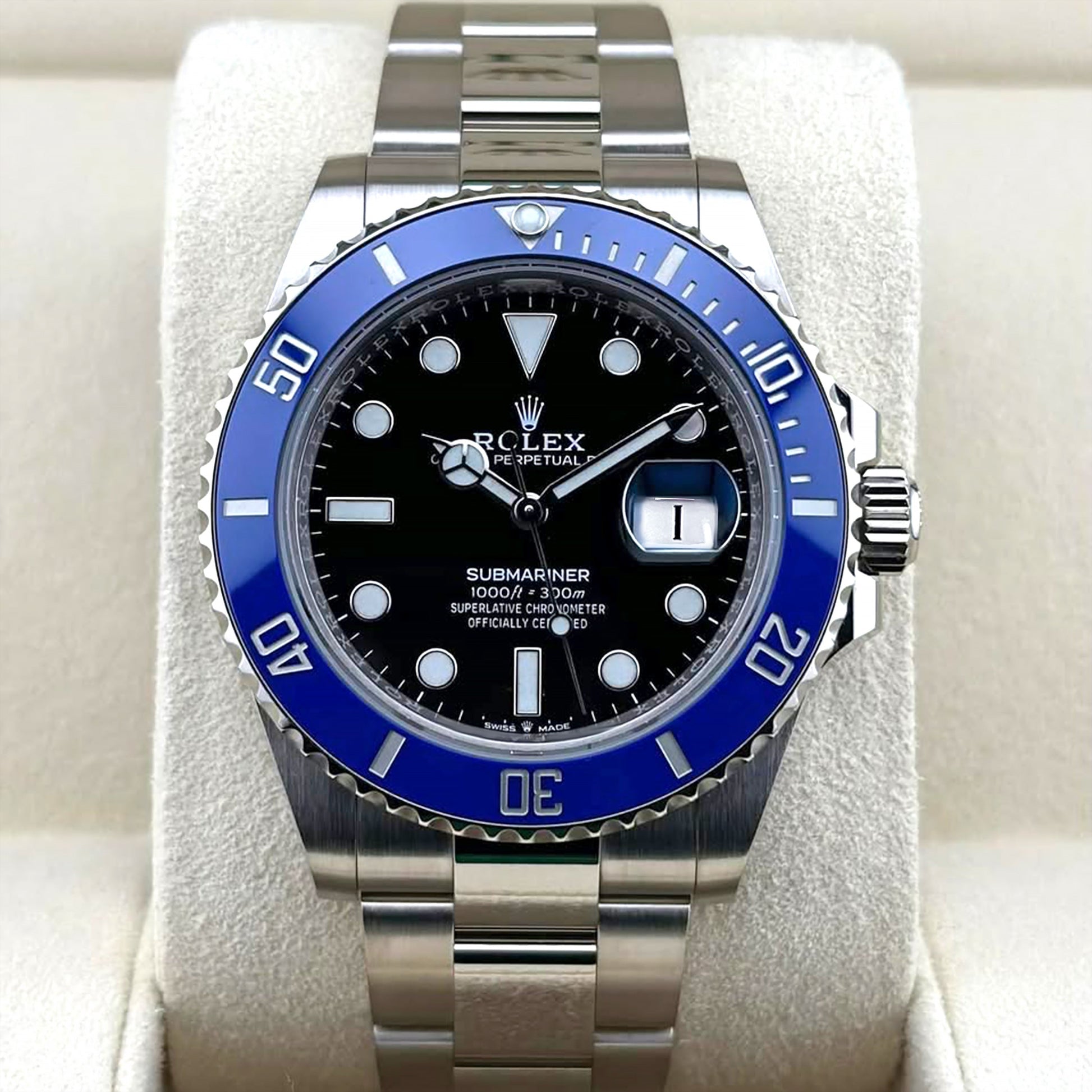 Submariner Date 18 Ct White Gold Ref# 126619LB-0003