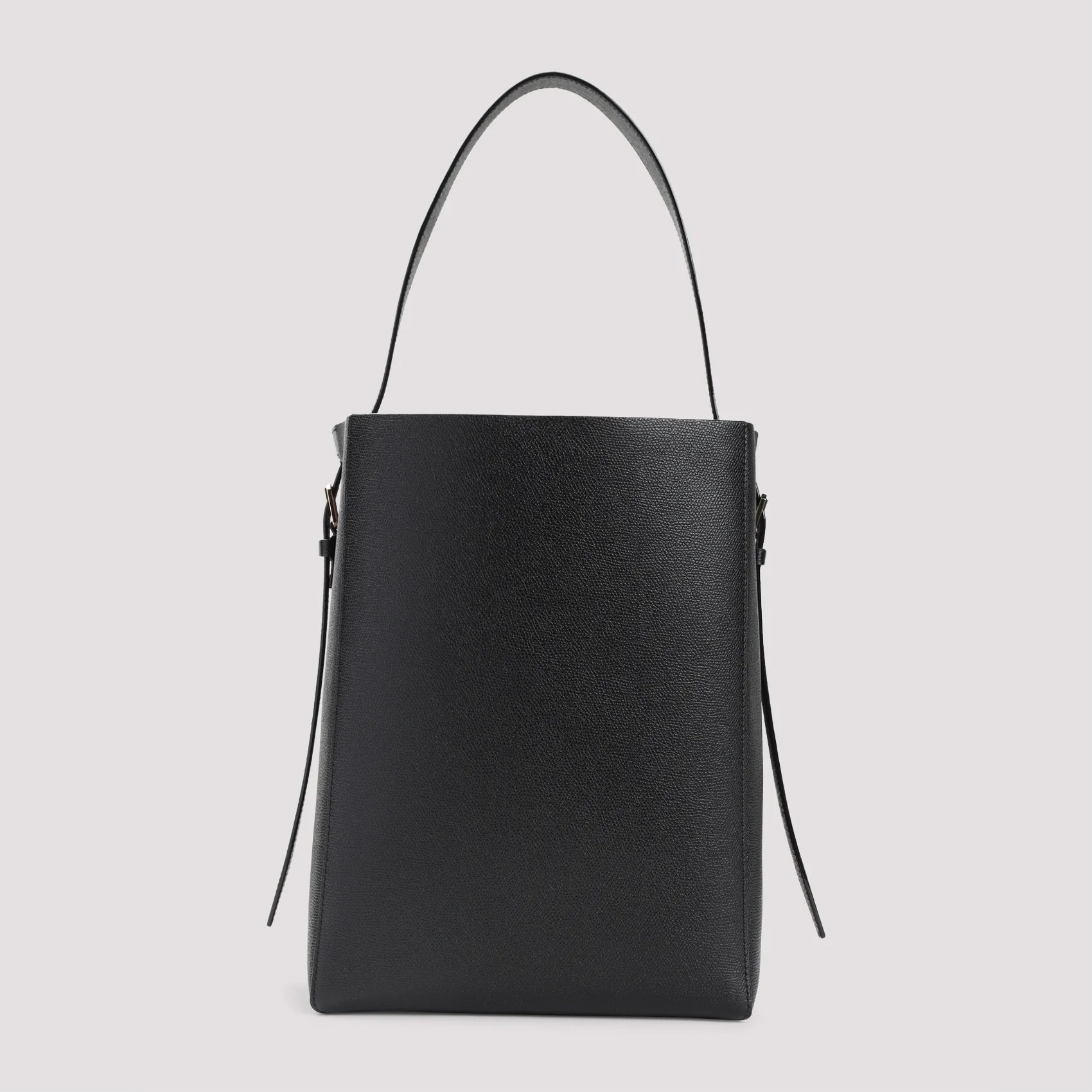 MEDIUM BUCKET BAG