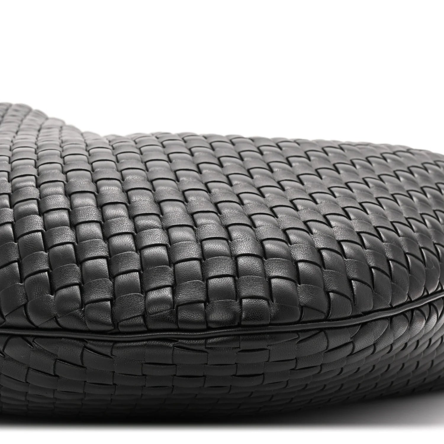 Supple Nappa Intrecciato Maxi Veneta Black