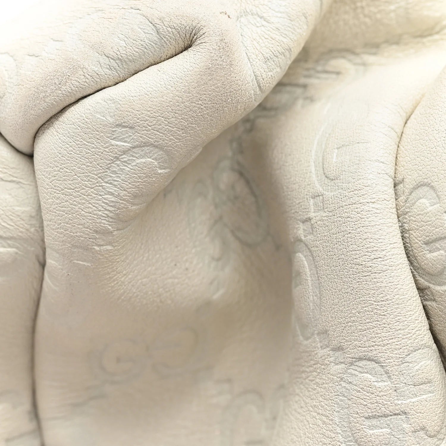 ssima Medium Hysteria Tote Ivory