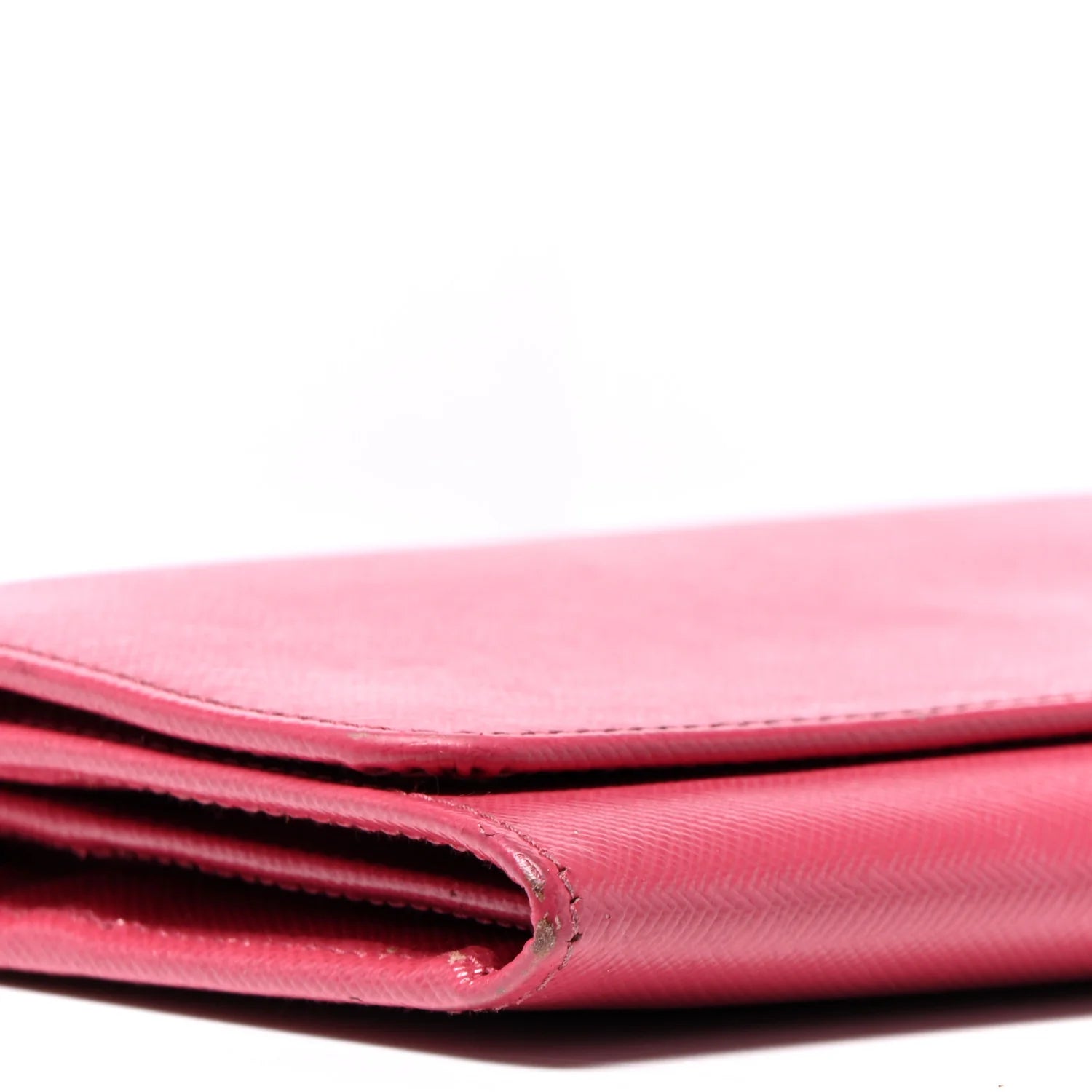 Saffiano Metal Oro Chain Wallet Peonia