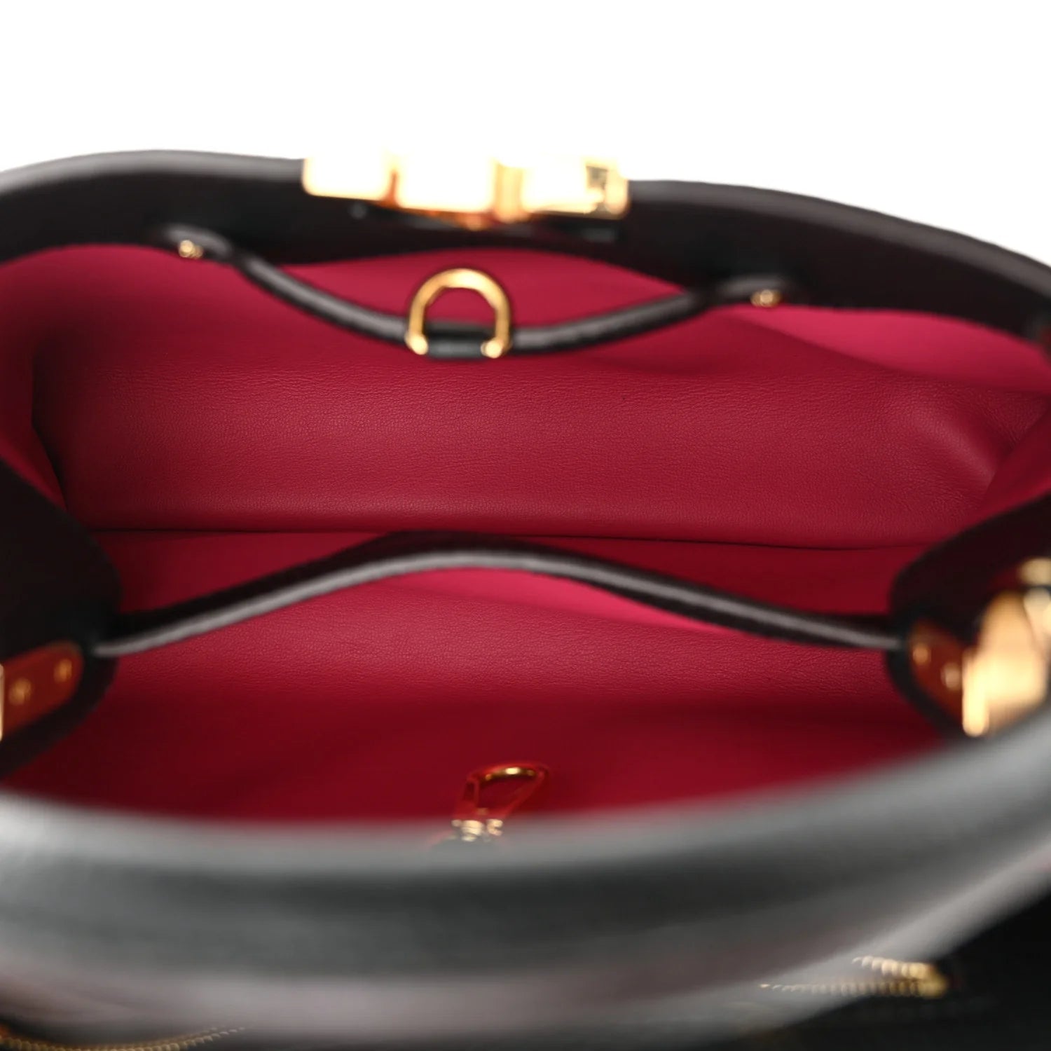 Taurillon Capucines BB Black