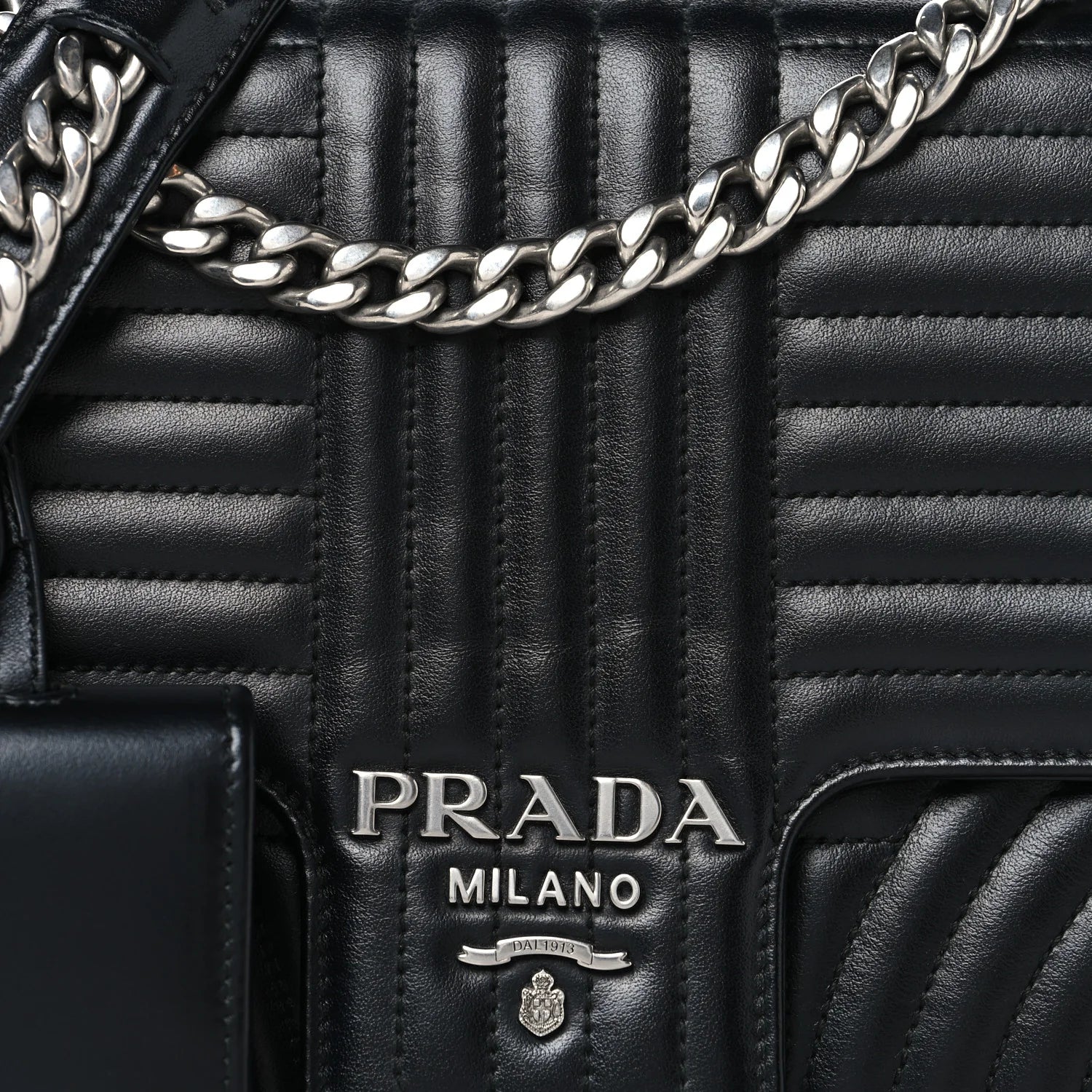 Soft Calfskin Impunture Diagramme Large Chain Flap Shoulder Bag Black