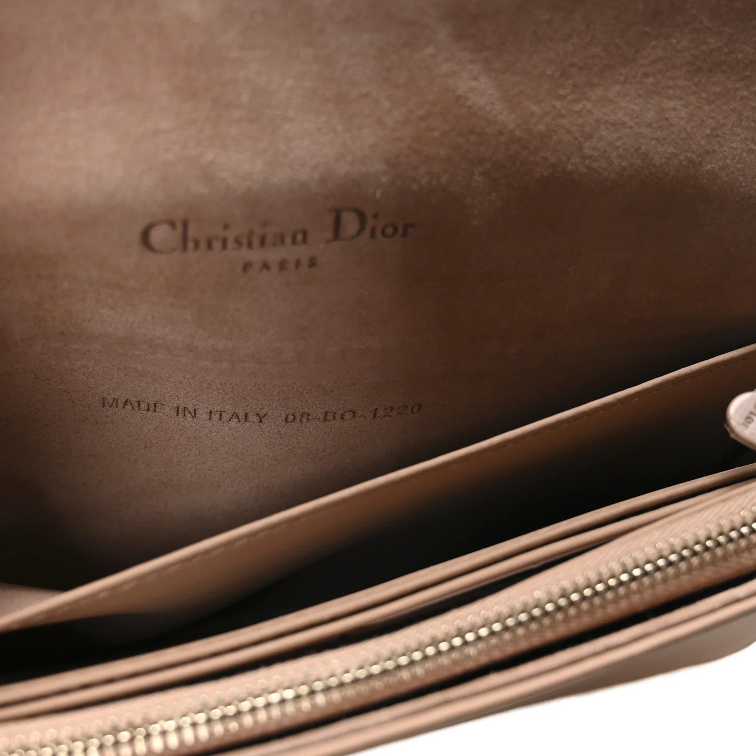 Ultra Matte Calfskin Cannage Lady Dior Clutch Fard