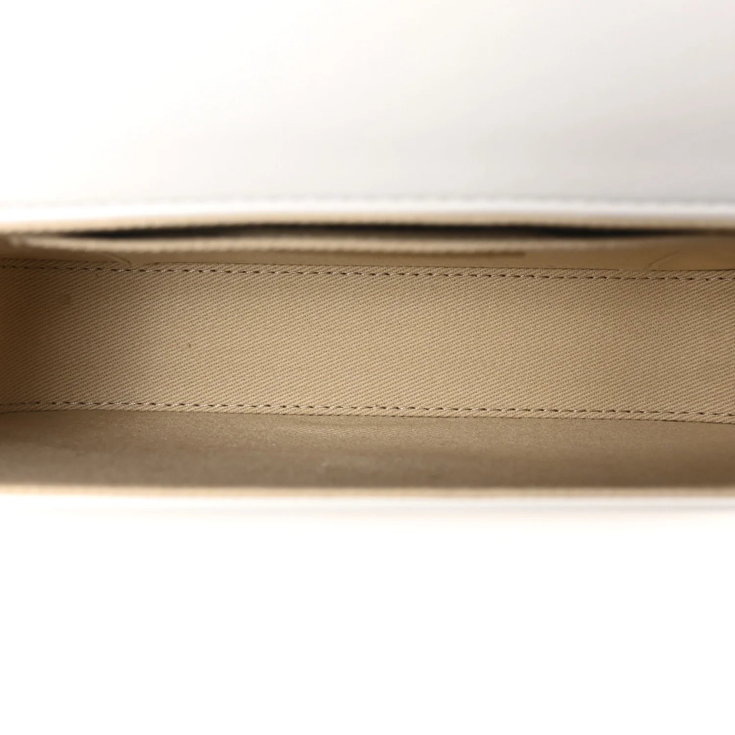 Smooth Calfskin Le Carinu White