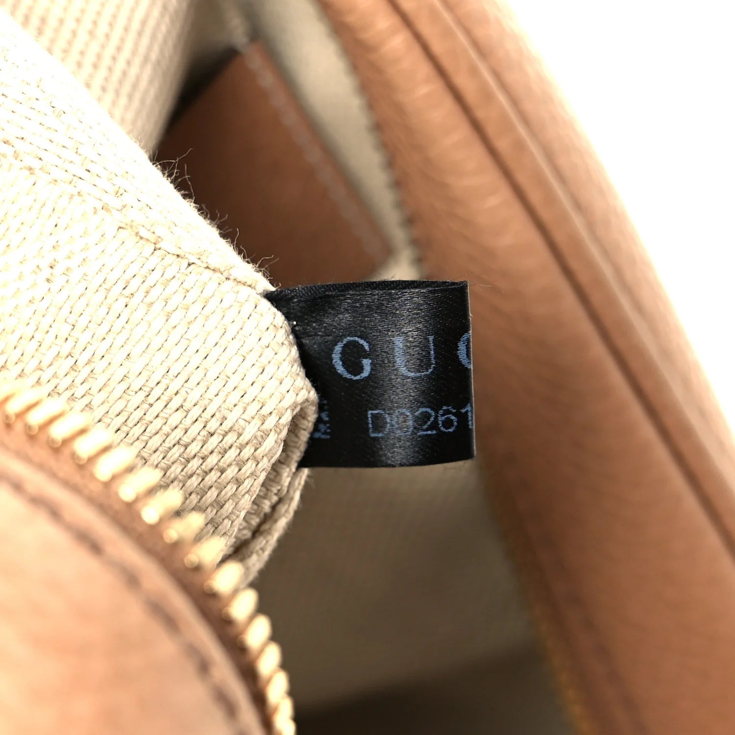 Pebbled Calfskin Small Soho Disco Bag Camelia