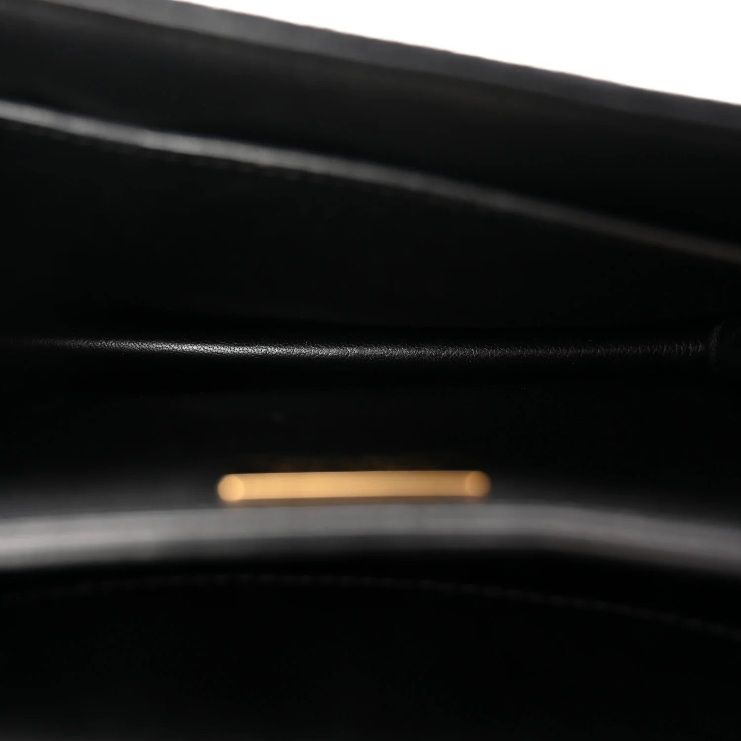 Velvet City Calfskin Cahier Bag Black