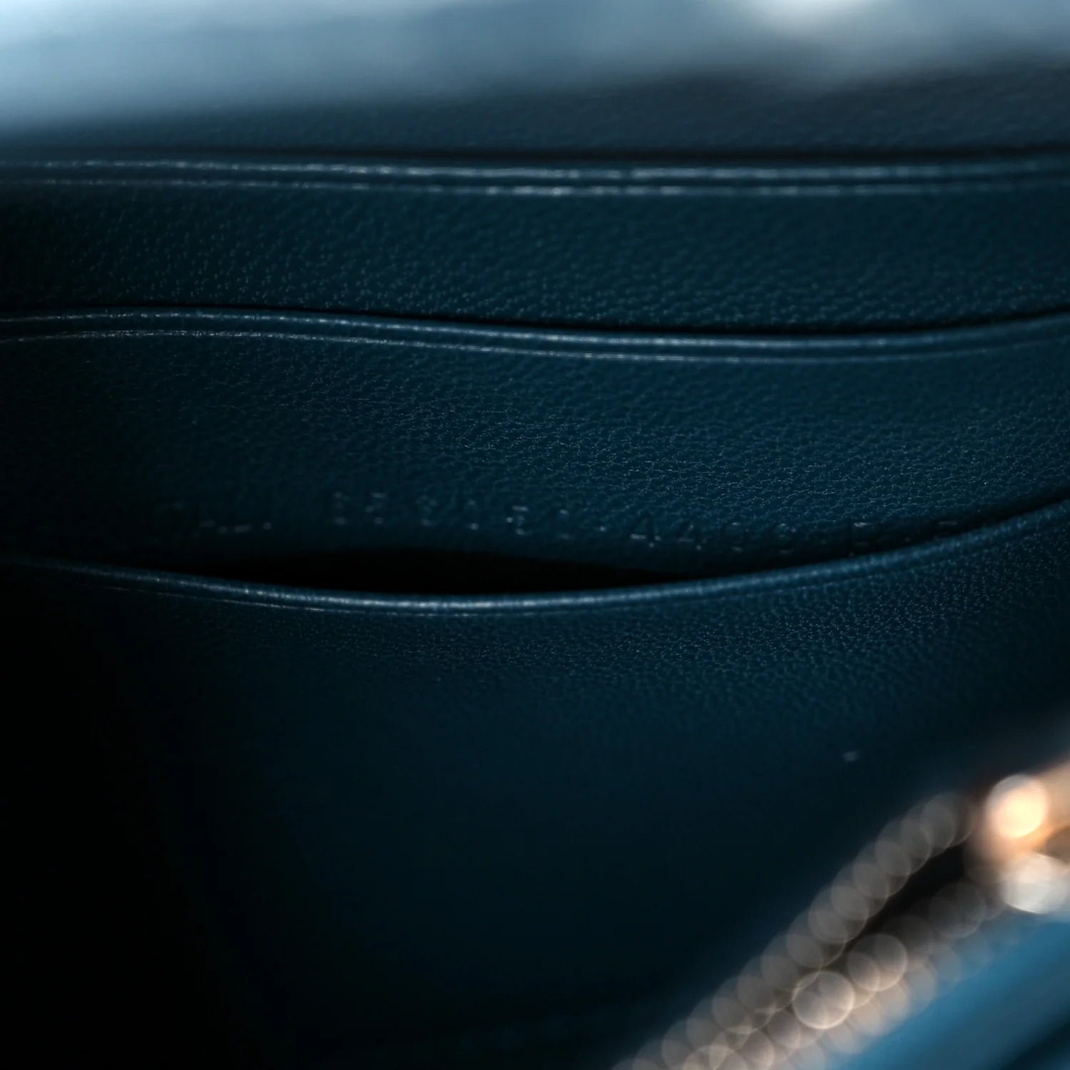 Shiny Calfskin Crocodile Embossed Hourglass Chain Bag Forest Green