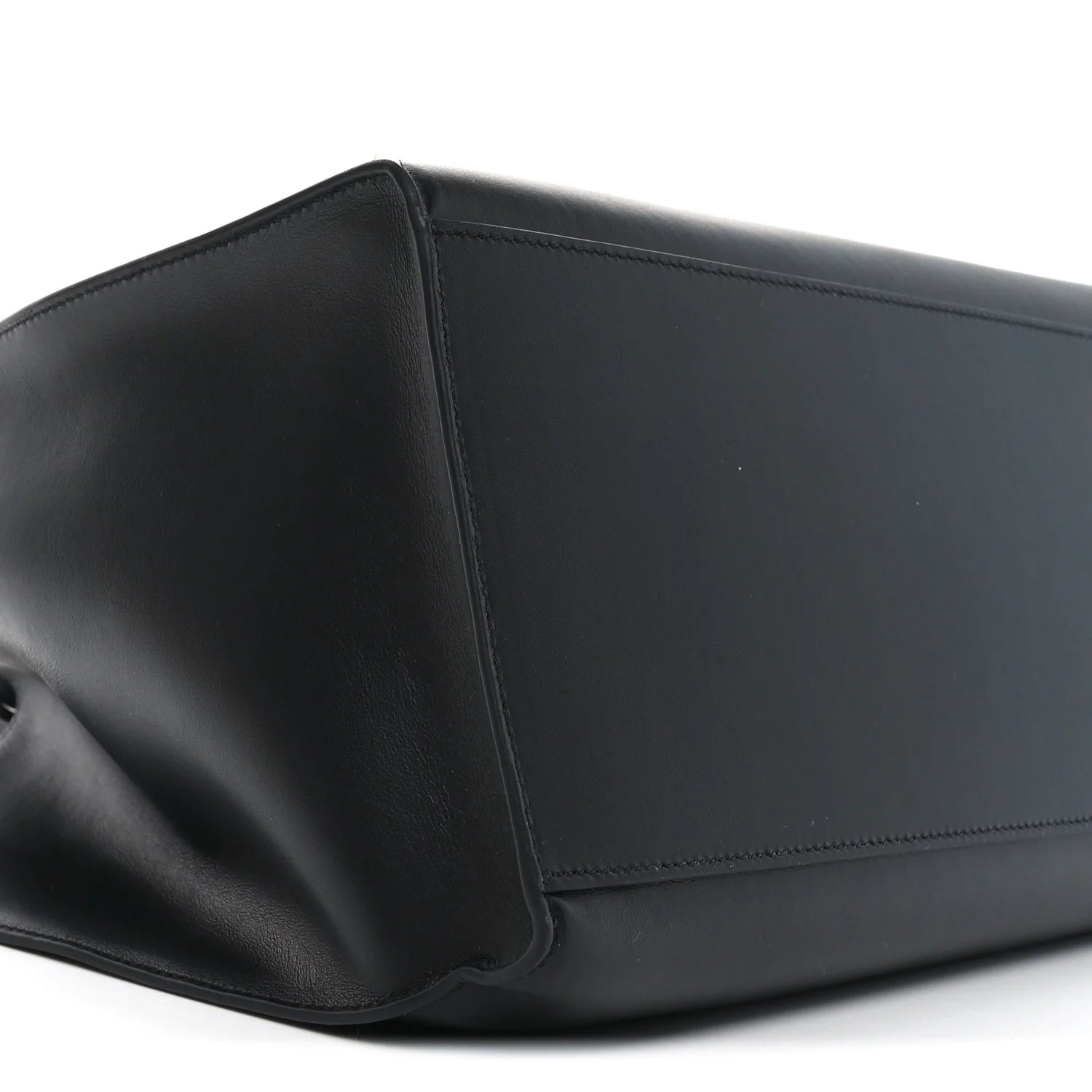 Smooth Calfskin Cabas 16 Bag Black