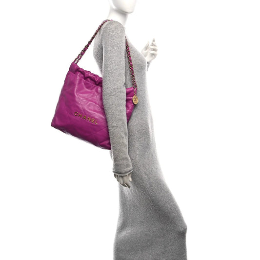 Shiny Calfskin Quilted Small  22 Fuchsia