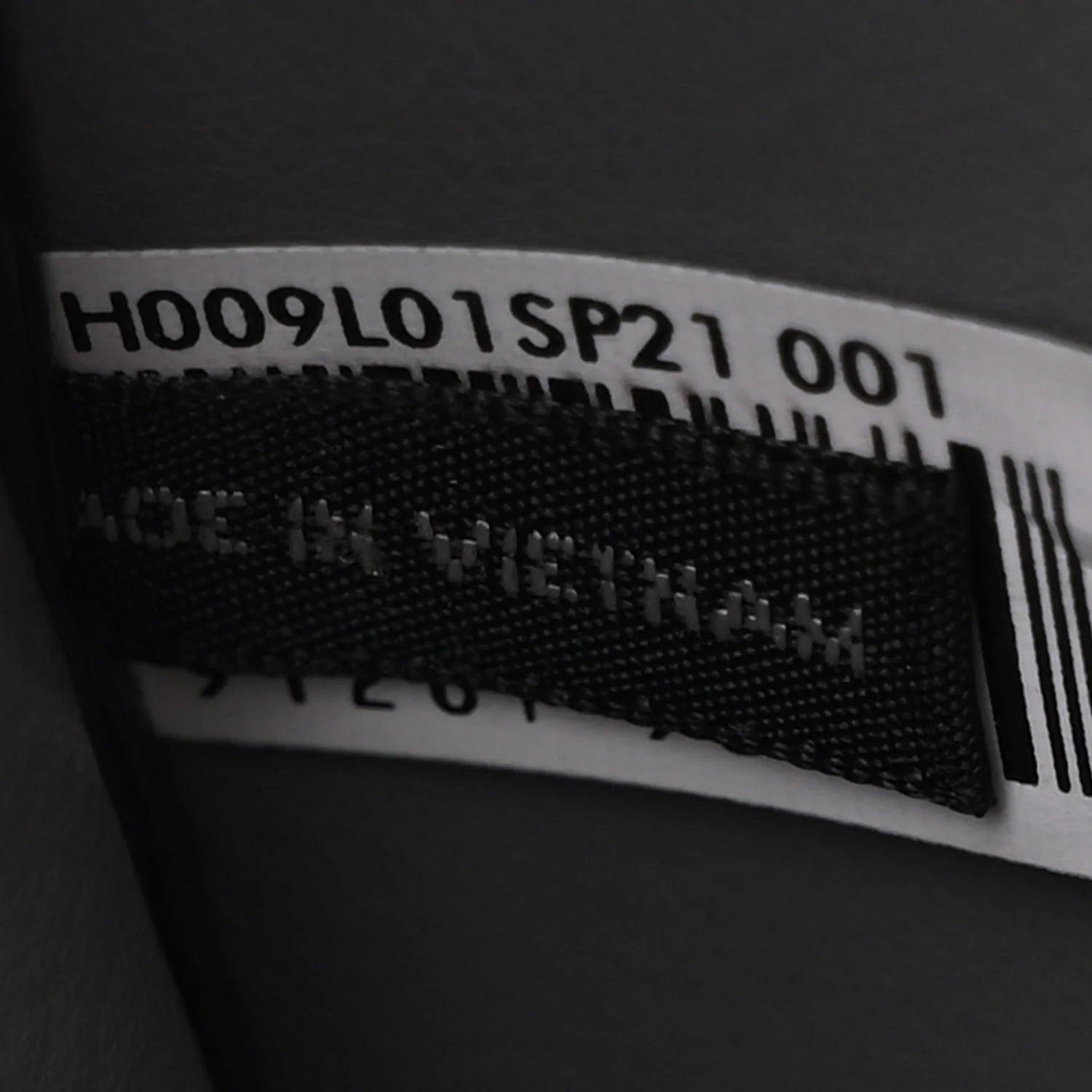 Grained Calfskin Small the Tote Bag Black