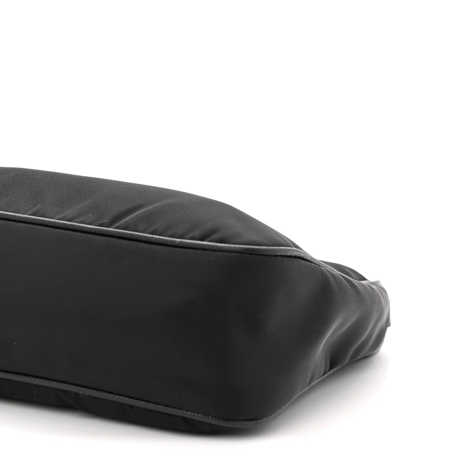 Re-Nylon Saffiano Re-Edition 2005 Shoulder Bag Black