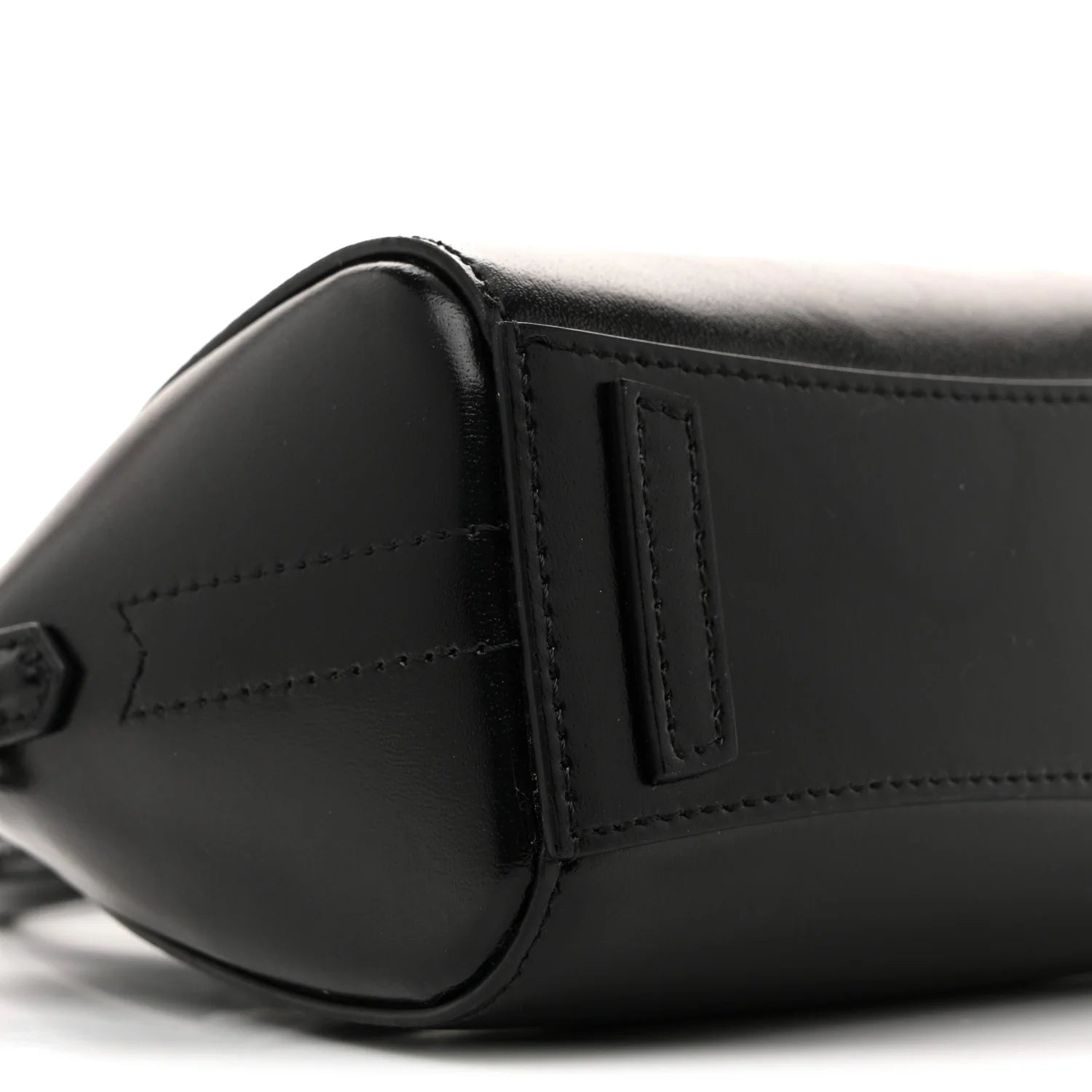 Shiny Lord Calfskin Micro Antigona Black