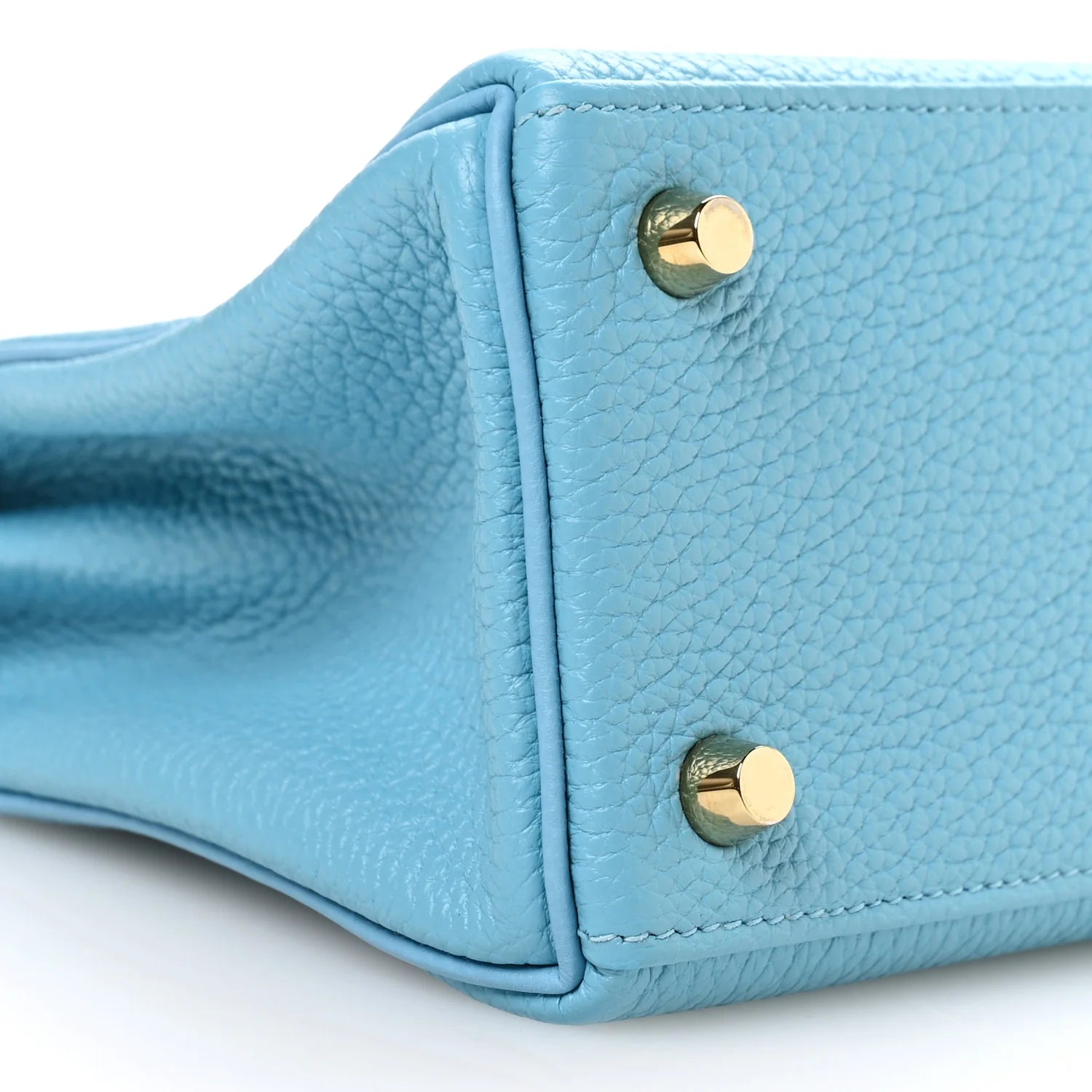 Togo Kelly Retourne 25 Bleu Du Nord