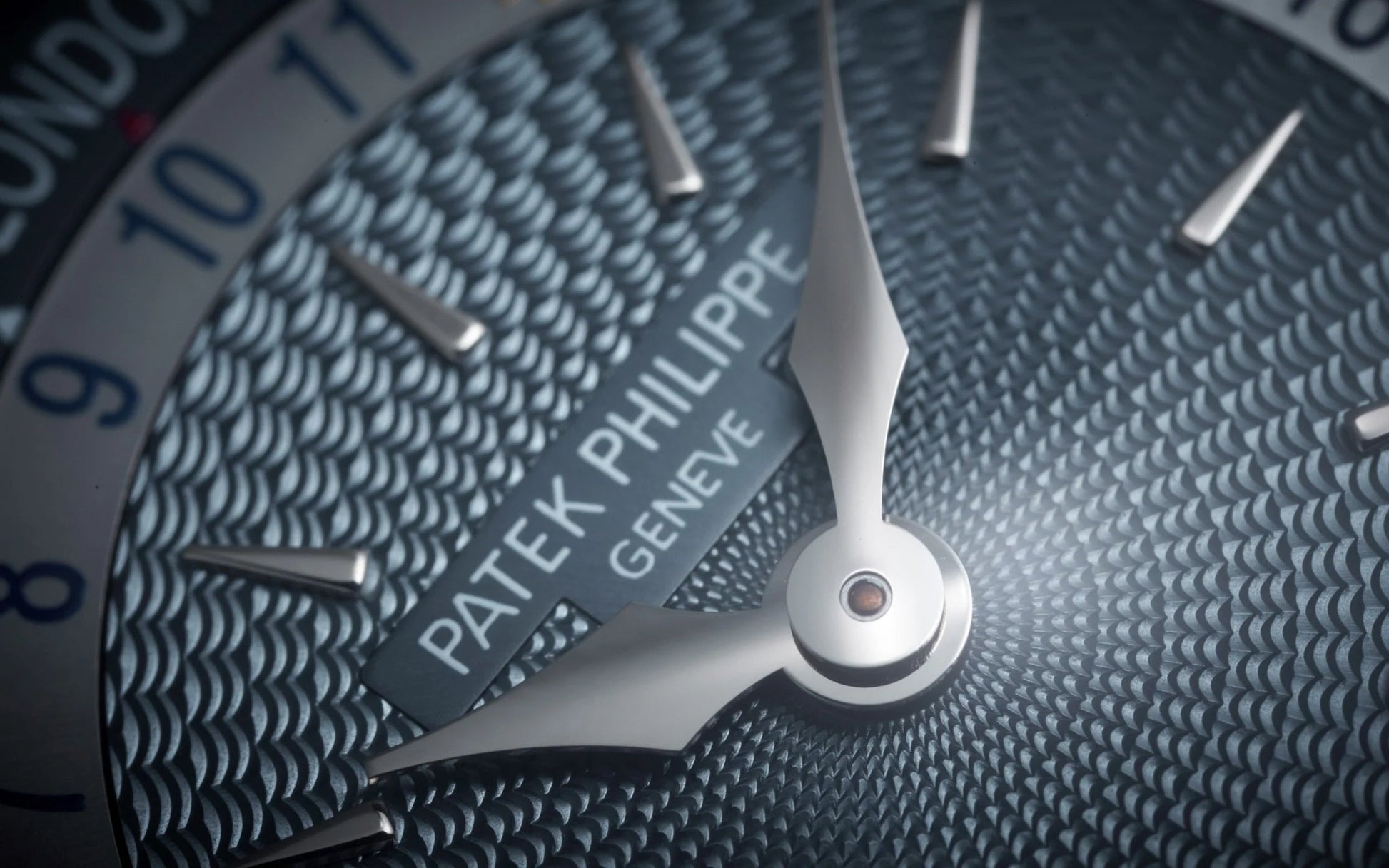 Women’S Complication World-Time, 18K White Gold Set with 89 Diamonds (~1.03 Ct.), 36Mm, Ref# 7130G-016