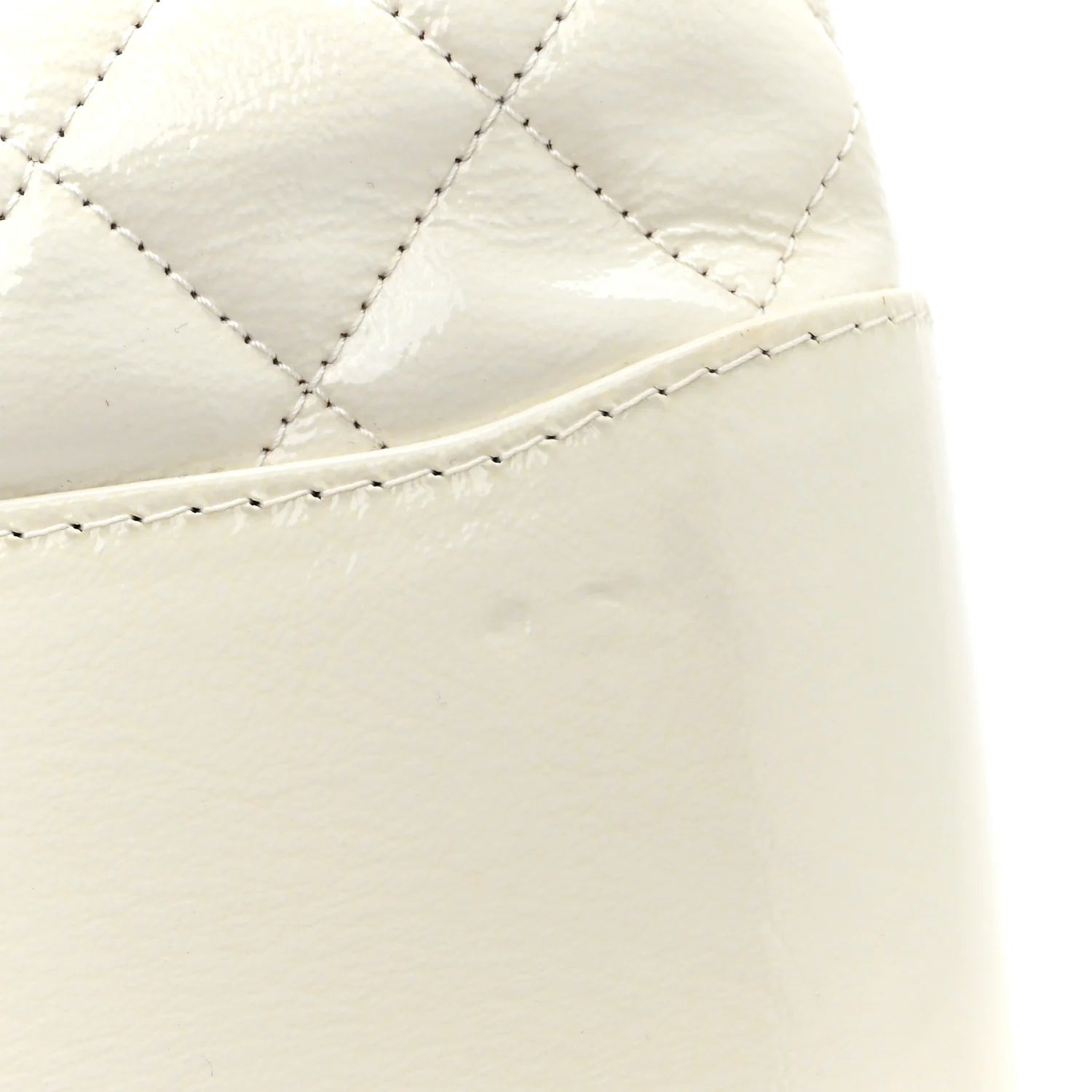 Patent Goatskin Quilted Medium Gabrielle Hobo White