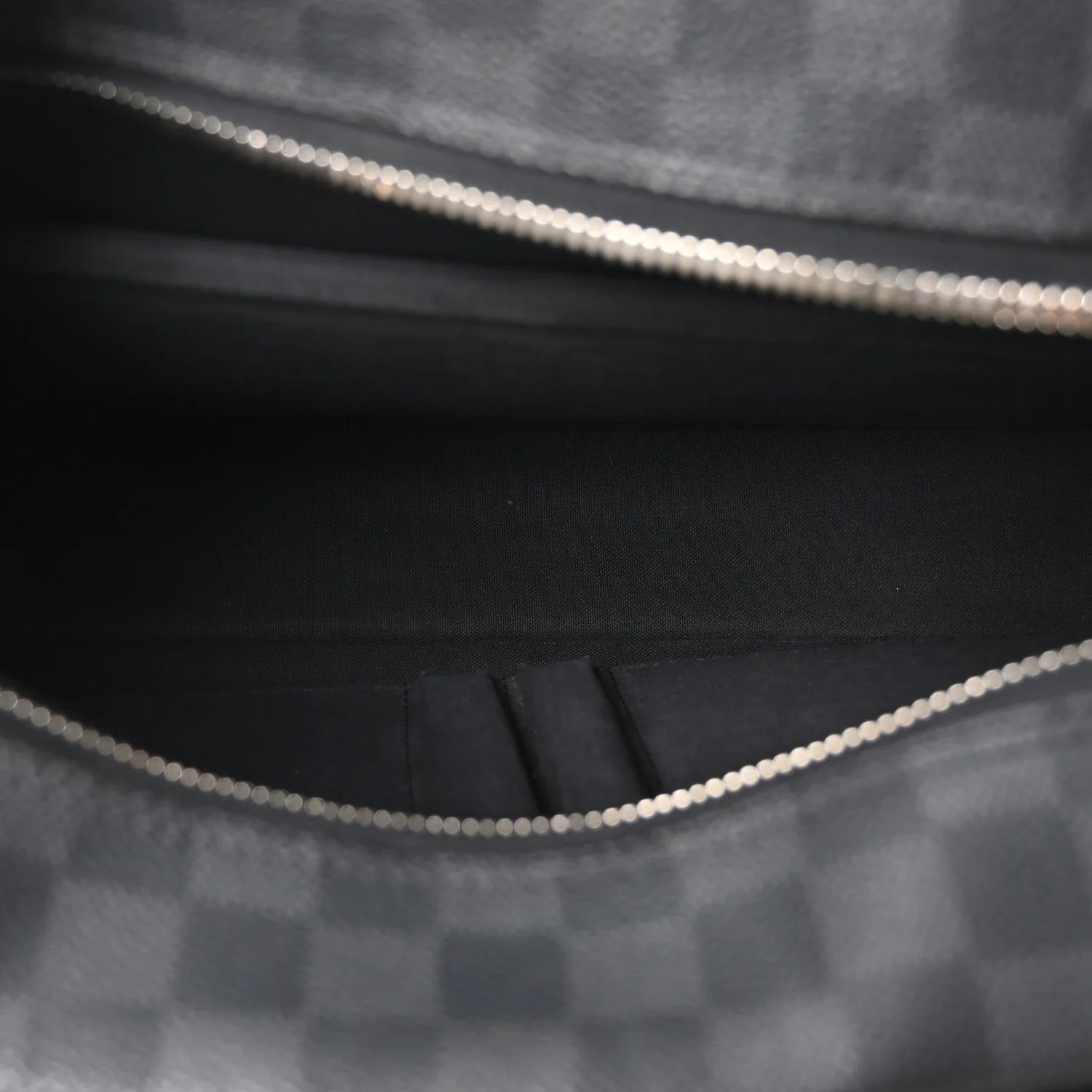 Damier Graphite Porte-Documents Voyage GM
