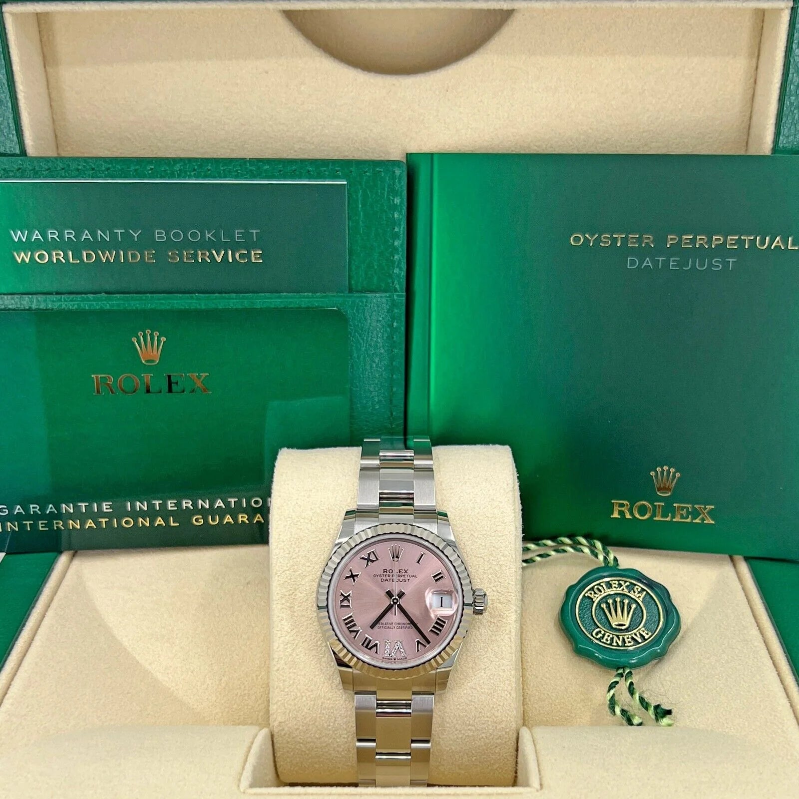 Datejust 31, Oystersteel and 18K White Gold with Diamonds, Pink Roman Dial, 31Mm, Fluted, Oyster, Ref# 278274-0023