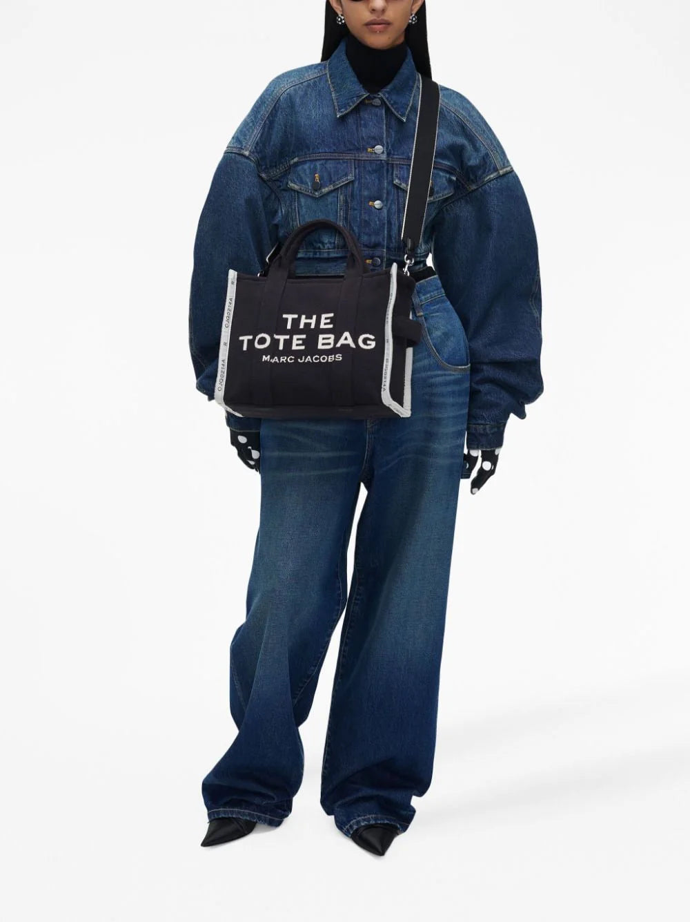 STYLISH and VERSATILE FABRIC BAG