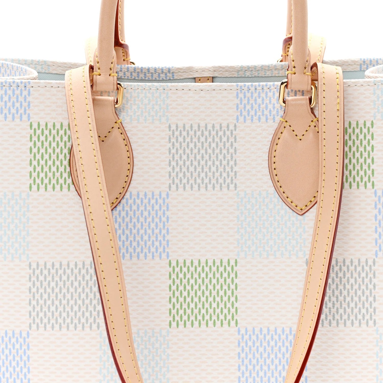 Damier Giant Onthego MM Pistachio