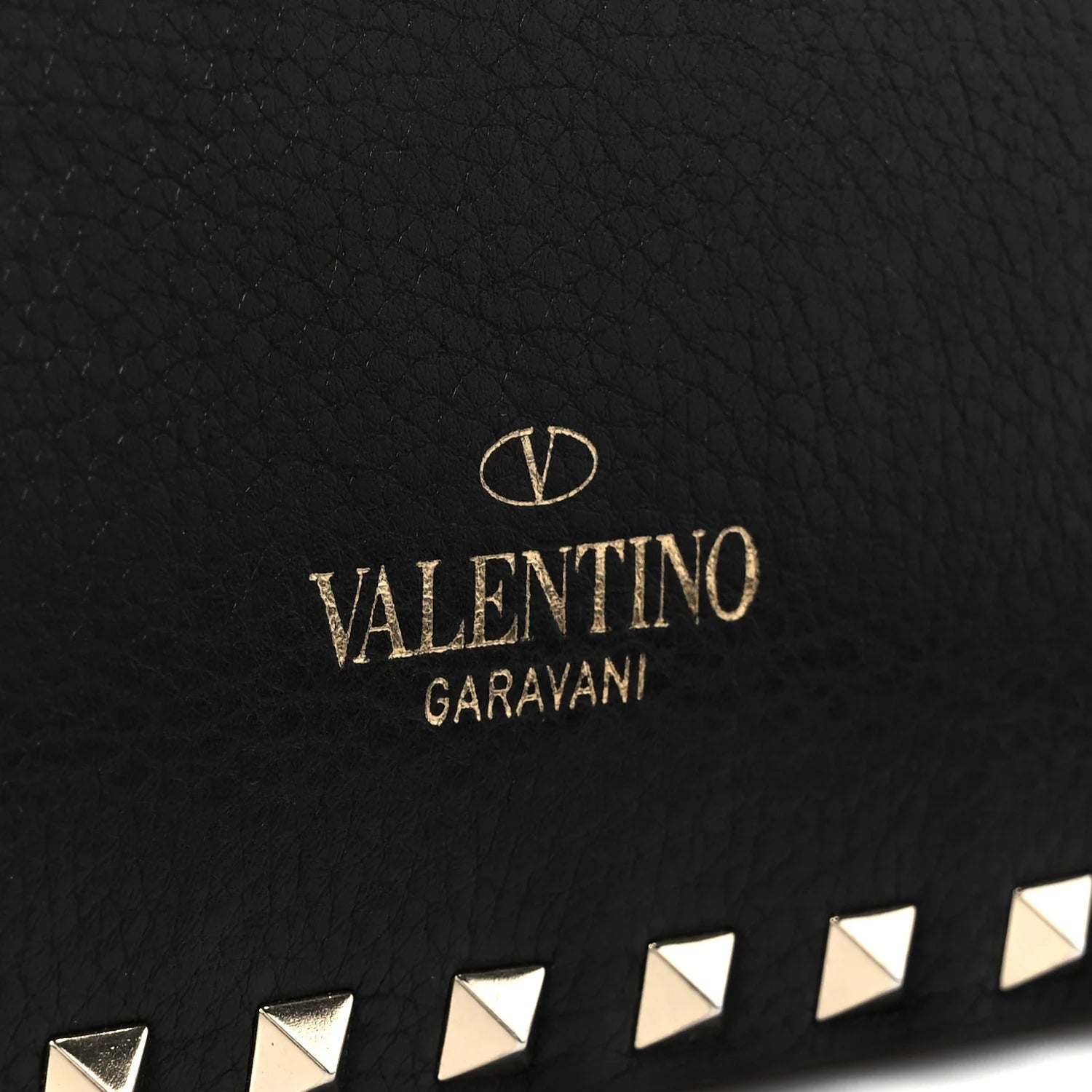 Pebbled Calfskin Small Rockstud Crossbody Flap Bag Black