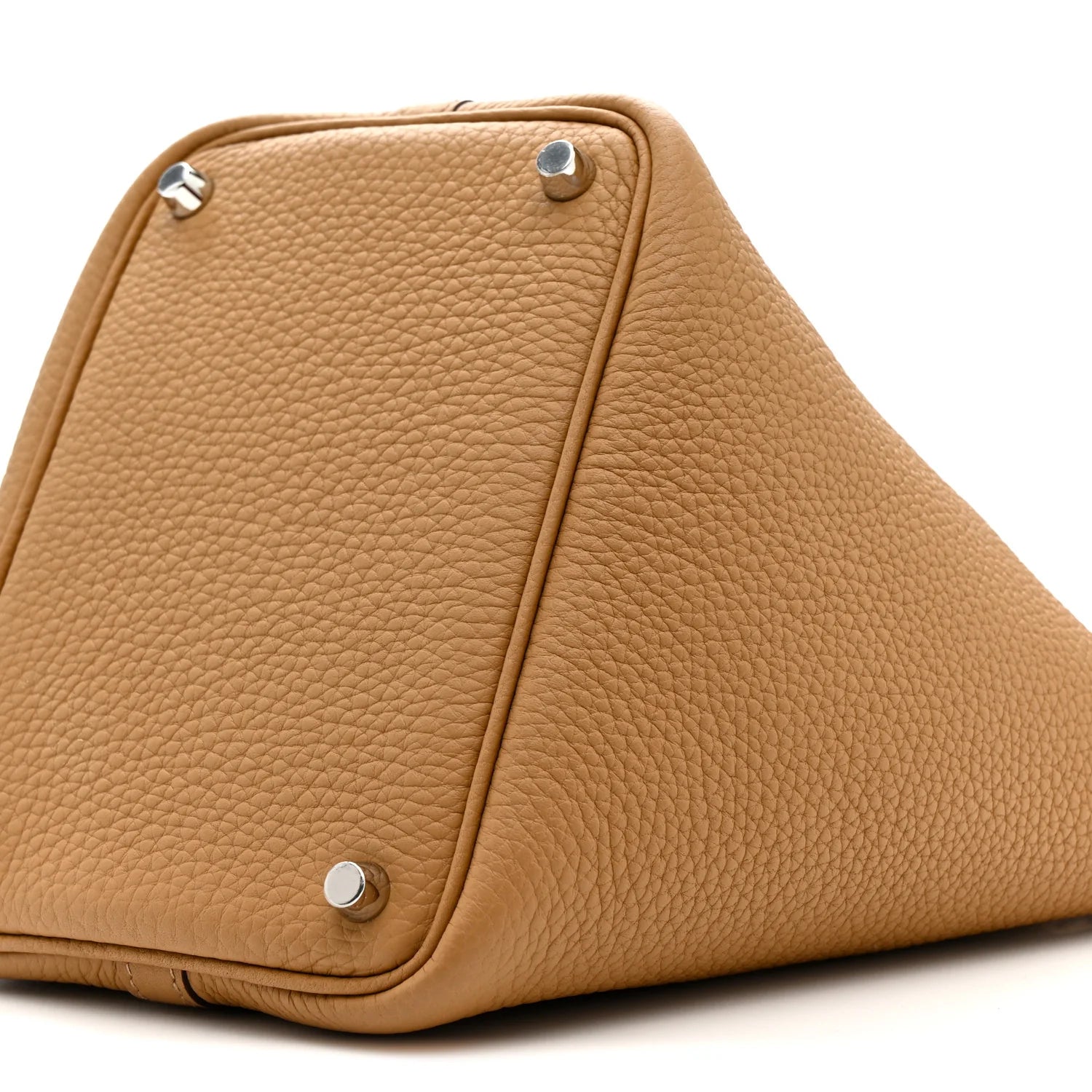 Taurillon Clemence Picotin Lock 18 PM Biscuit