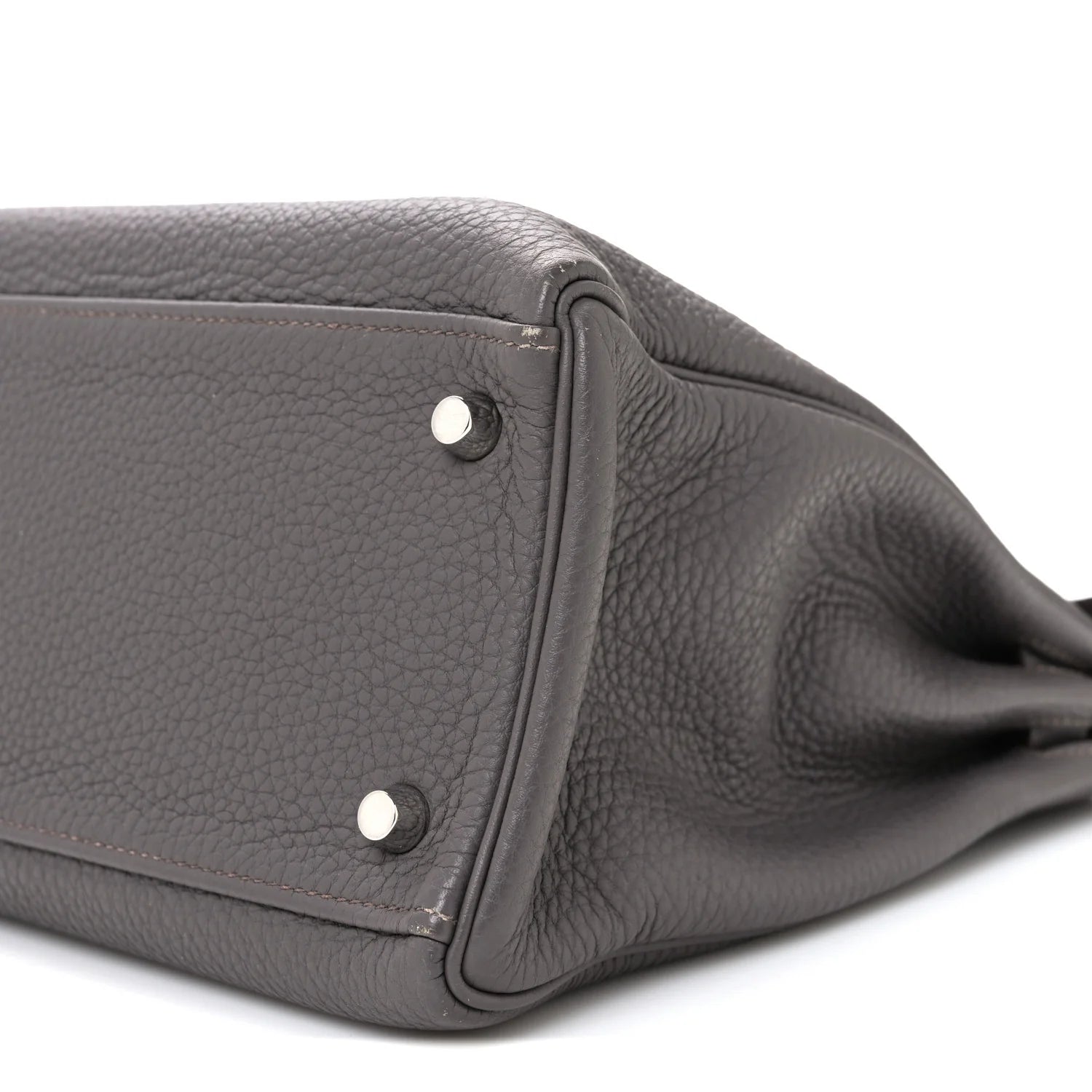 Togo Kelly Retourne 32 Etain