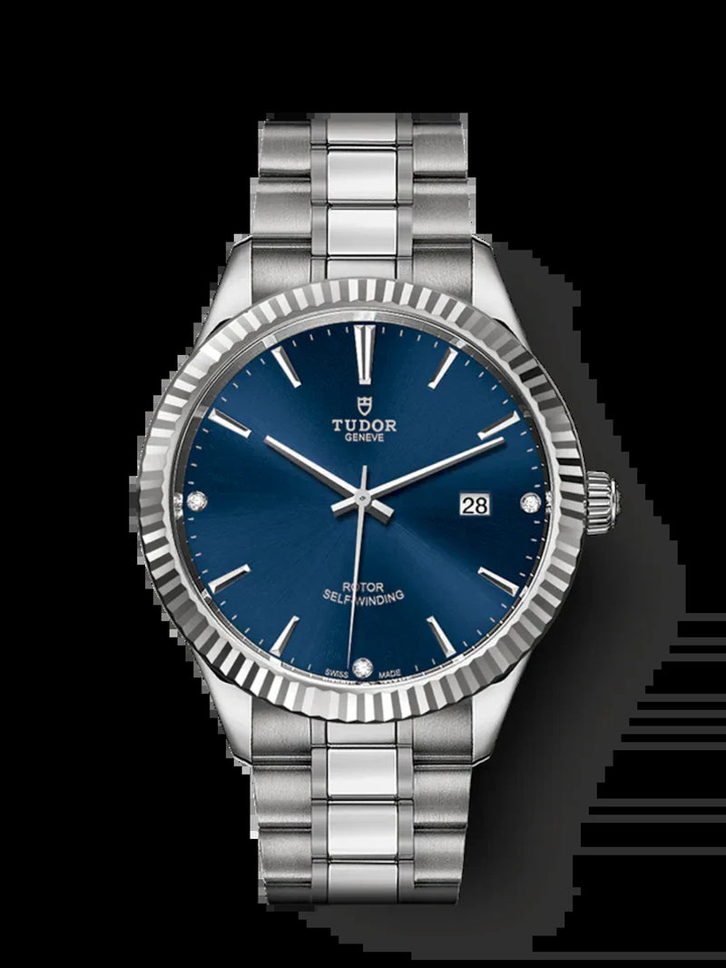 Style, Stainless Steel and Diamond-Set, 41Mm, Ref# M12710-0017