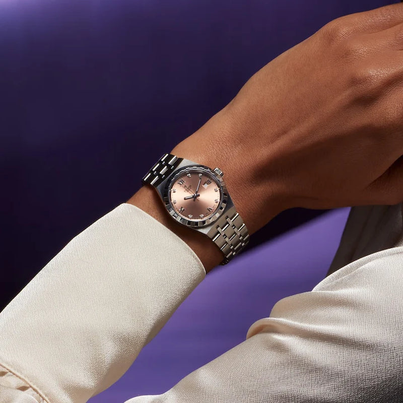 Royal, Stainless Steel with Diamond-Set, 28Mm, Ref# M28300-0010