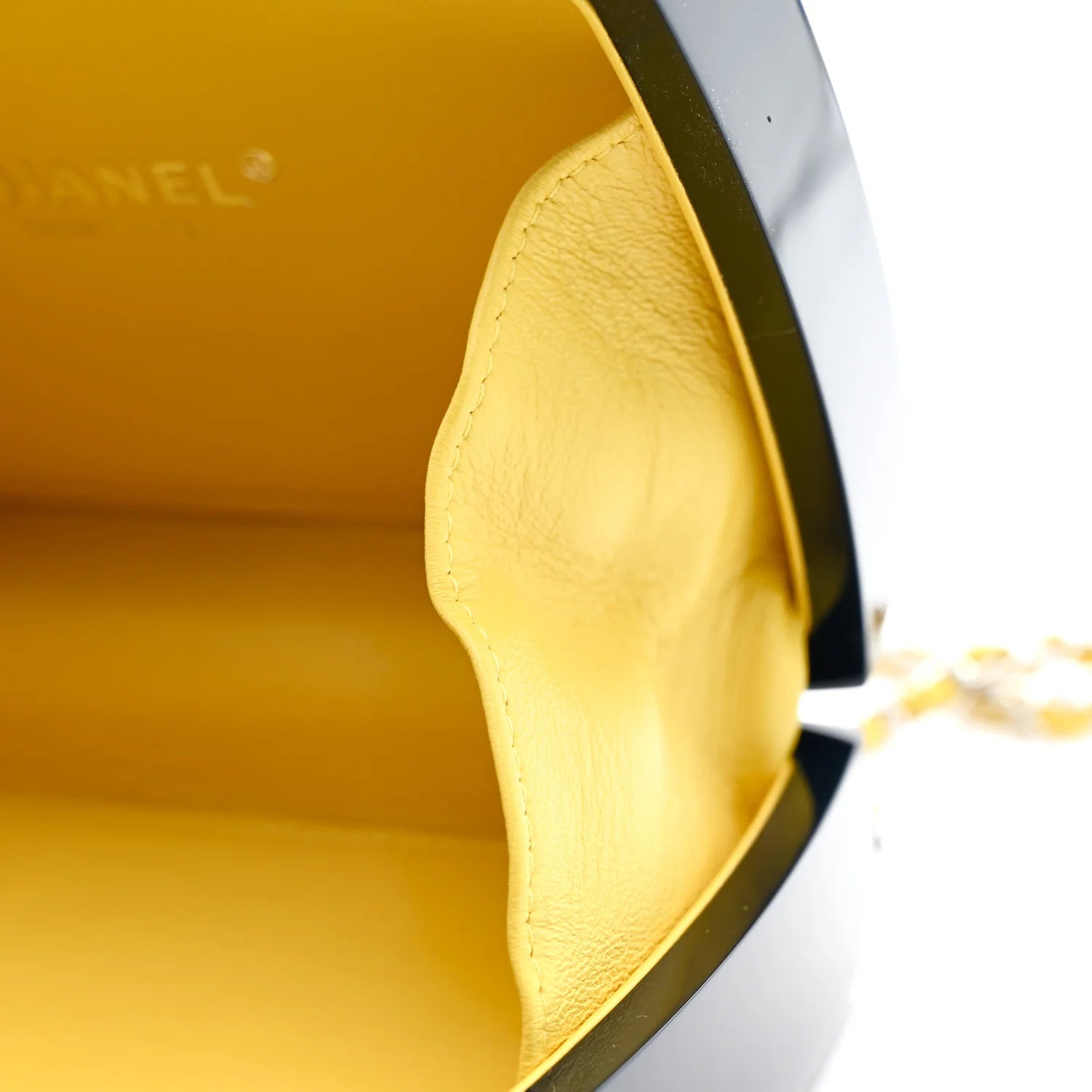 Plexiglass Evening in the Street 5X5=Cc Small Clutch Dark Blue