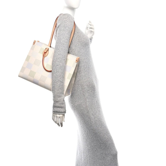 Damier Giant Onthego MM Pistachio