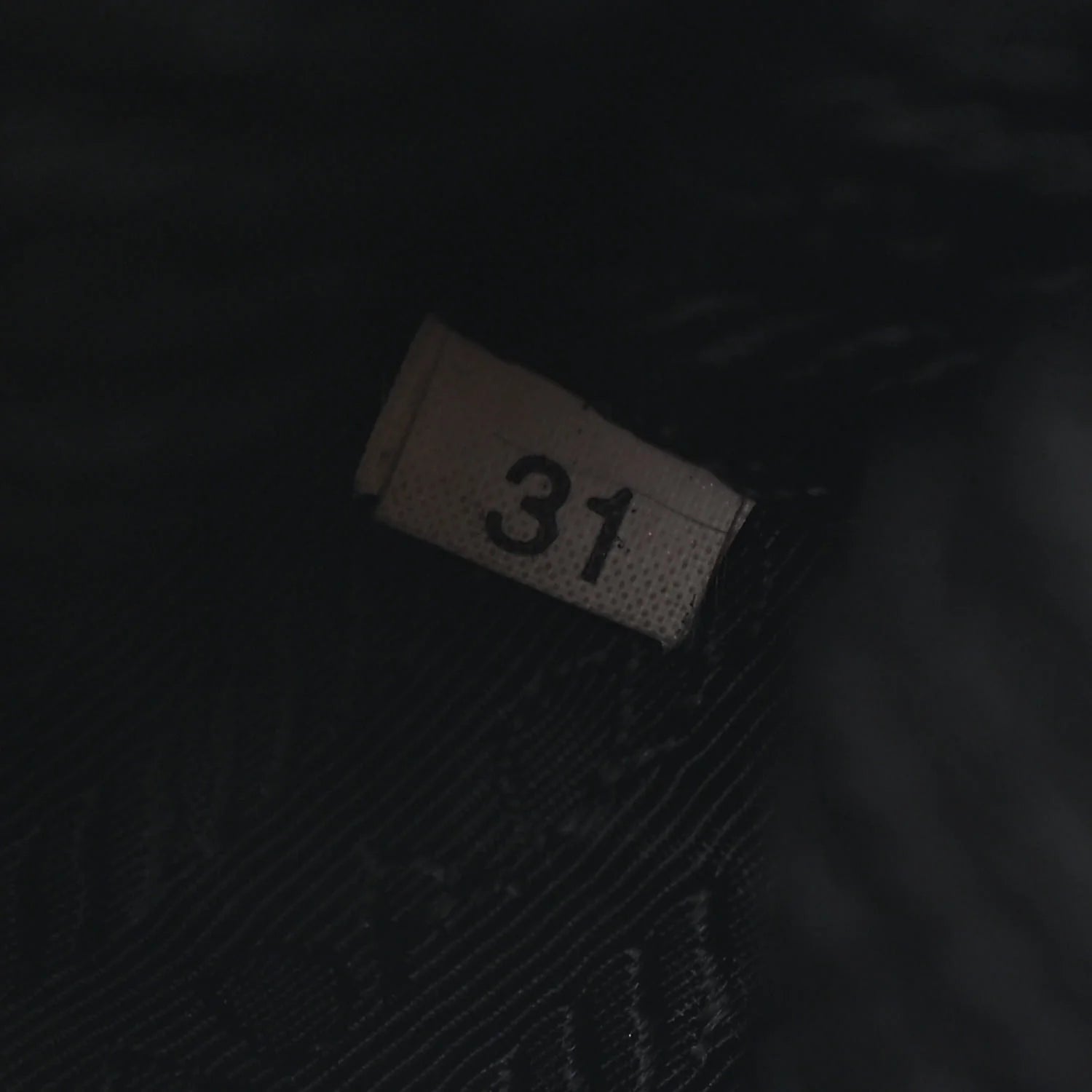 Tessuto Nylon Saffiano Impunturato Quilted Barrel Pochette Black