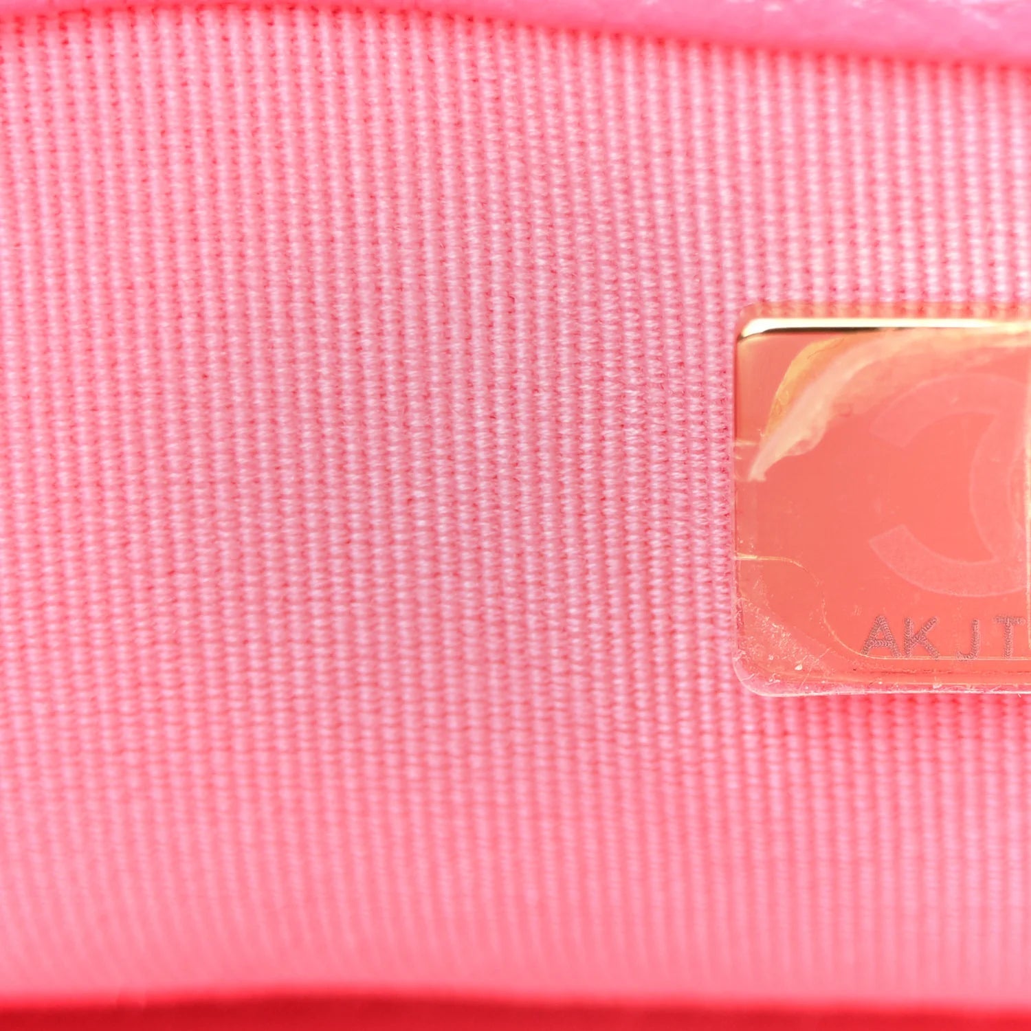 Shiny Caviar Quilted Small Chain Melody Flap Dark Pink