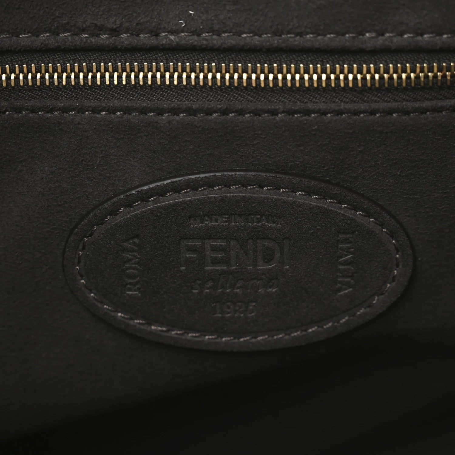 Cuoio Romano Selleria Medium FF Tote Miele Scuro