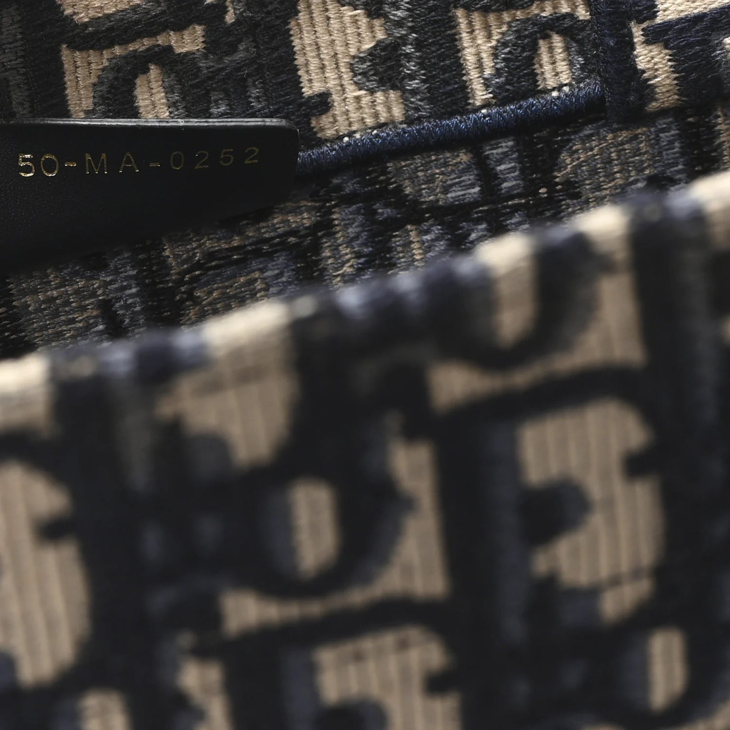 Oblique Medium Book Tote Blue Multicolor