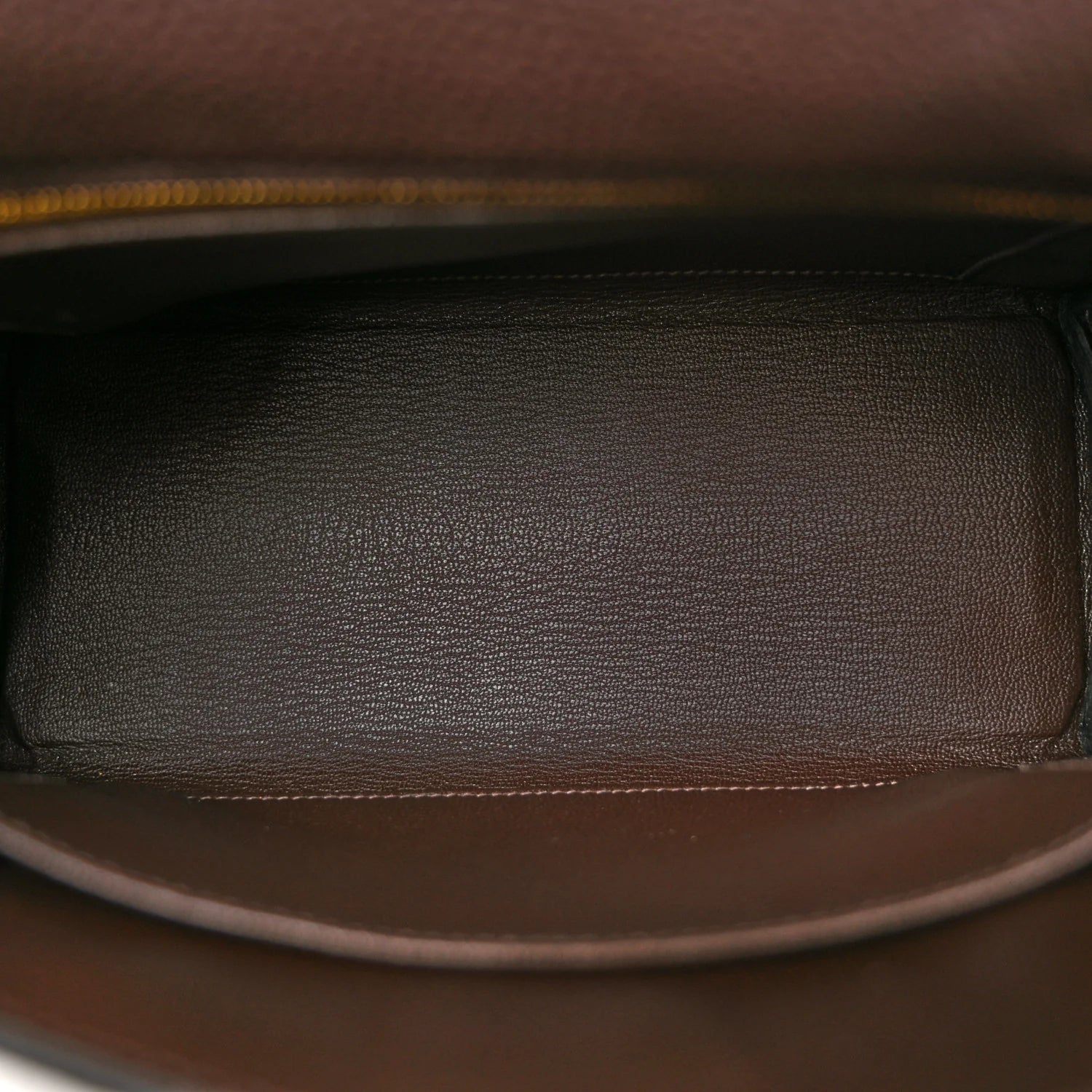 Togo Kelly Retourne 25 Ebene