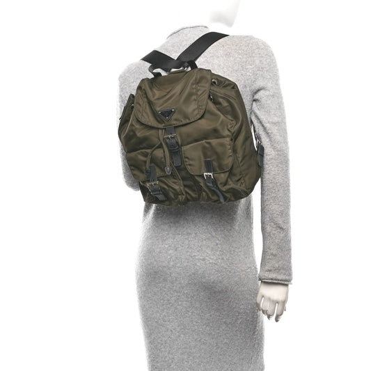 Nylon Vela Medium Backpack Tundra