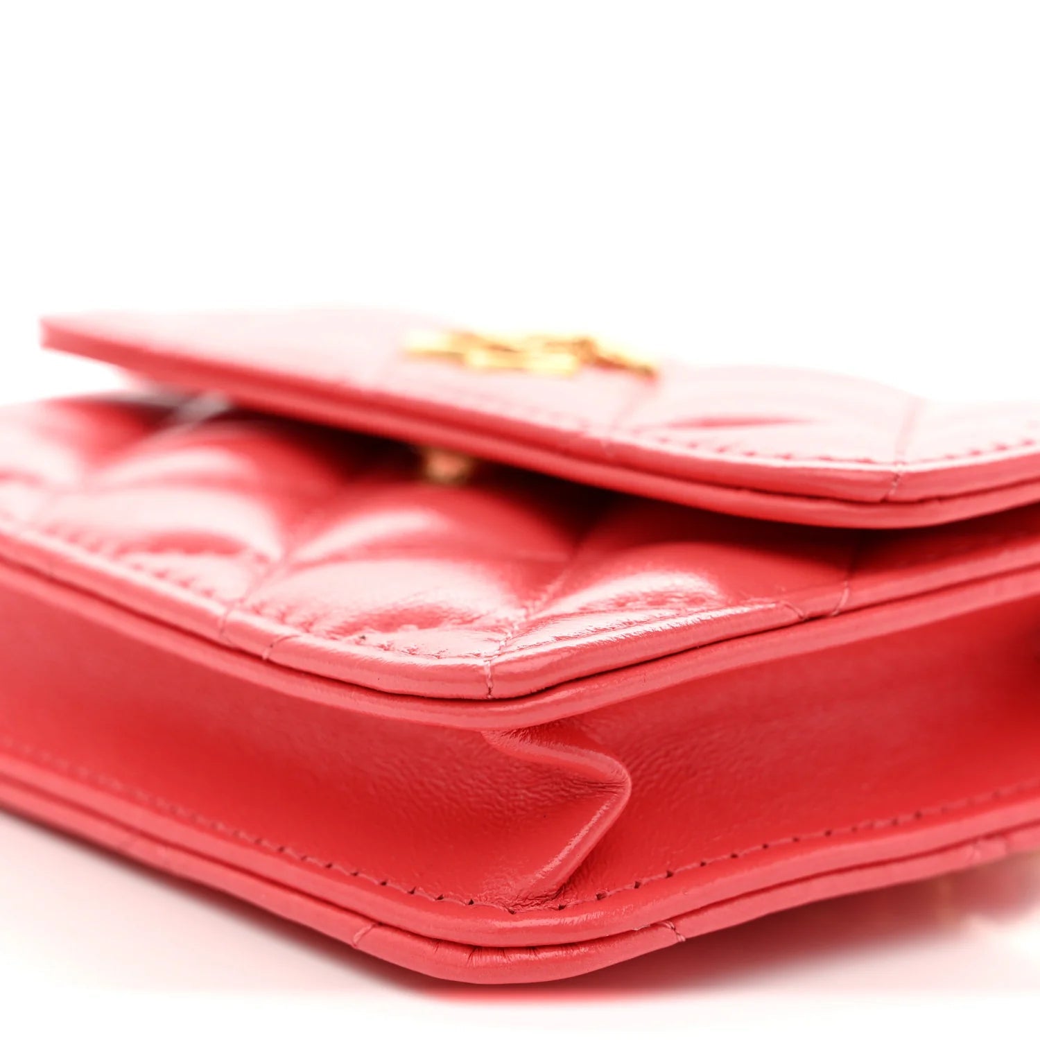 Shiny Lambskin Quilted Card Holder on Chain Pink