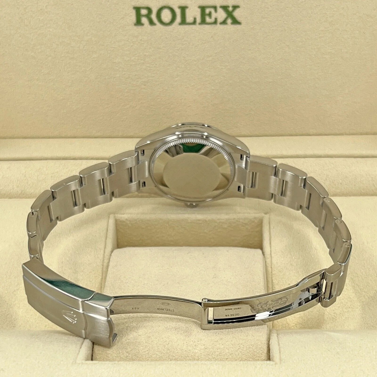 Oyster Perpetual, Oystersteel, Pink Dial, 31Mm, Ref# 277200-0004