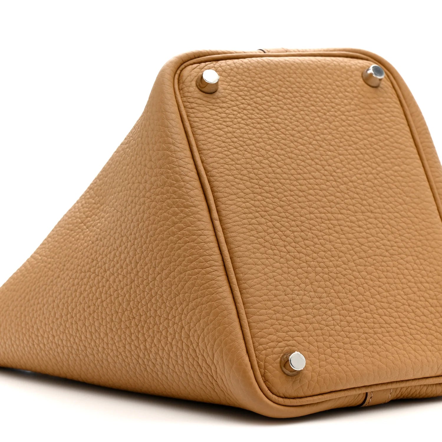 Taurillon Clemence Picotin Lock 18 PM Biscuit