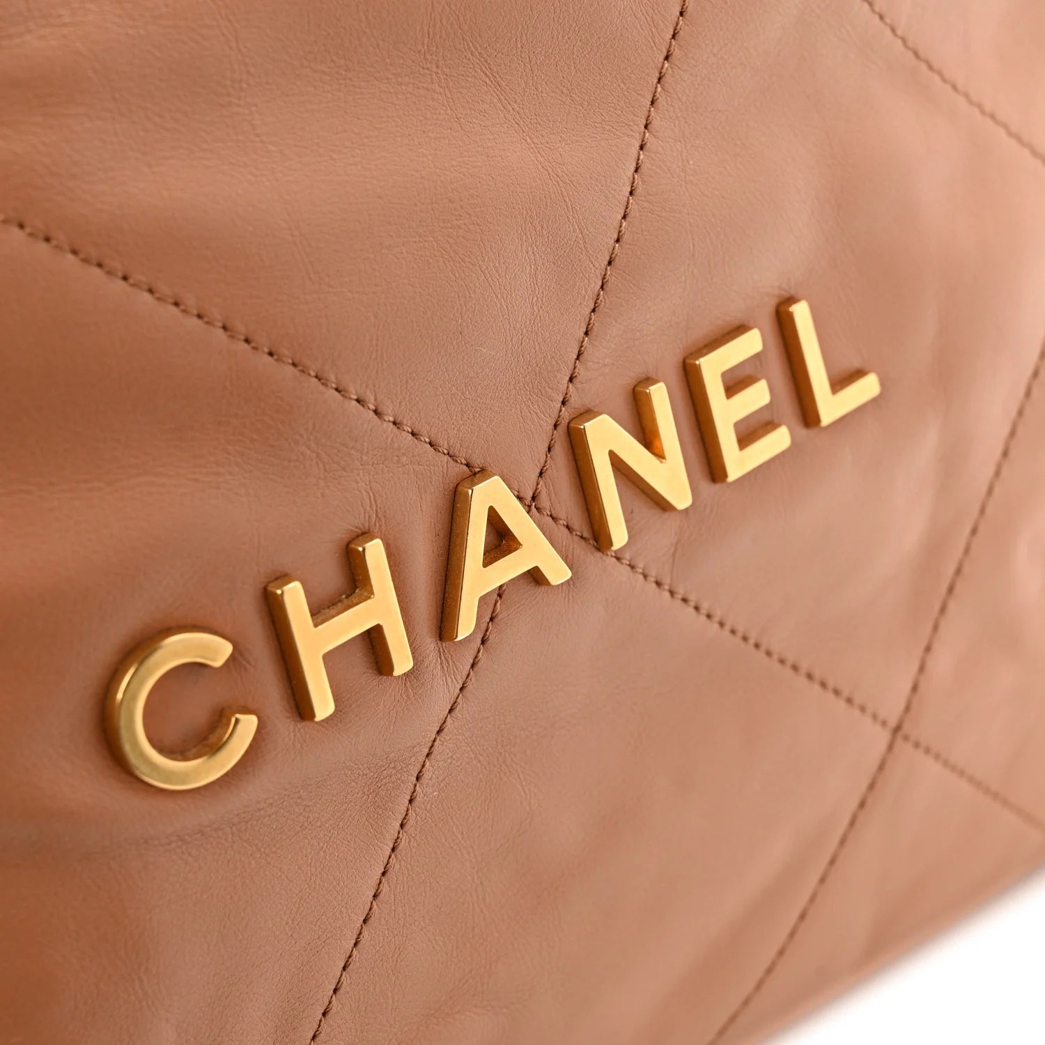 Shiny Calfskin Quilted  22 Camel