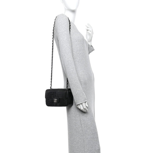 Shiny Alligator Mini Rectangular Flap Black