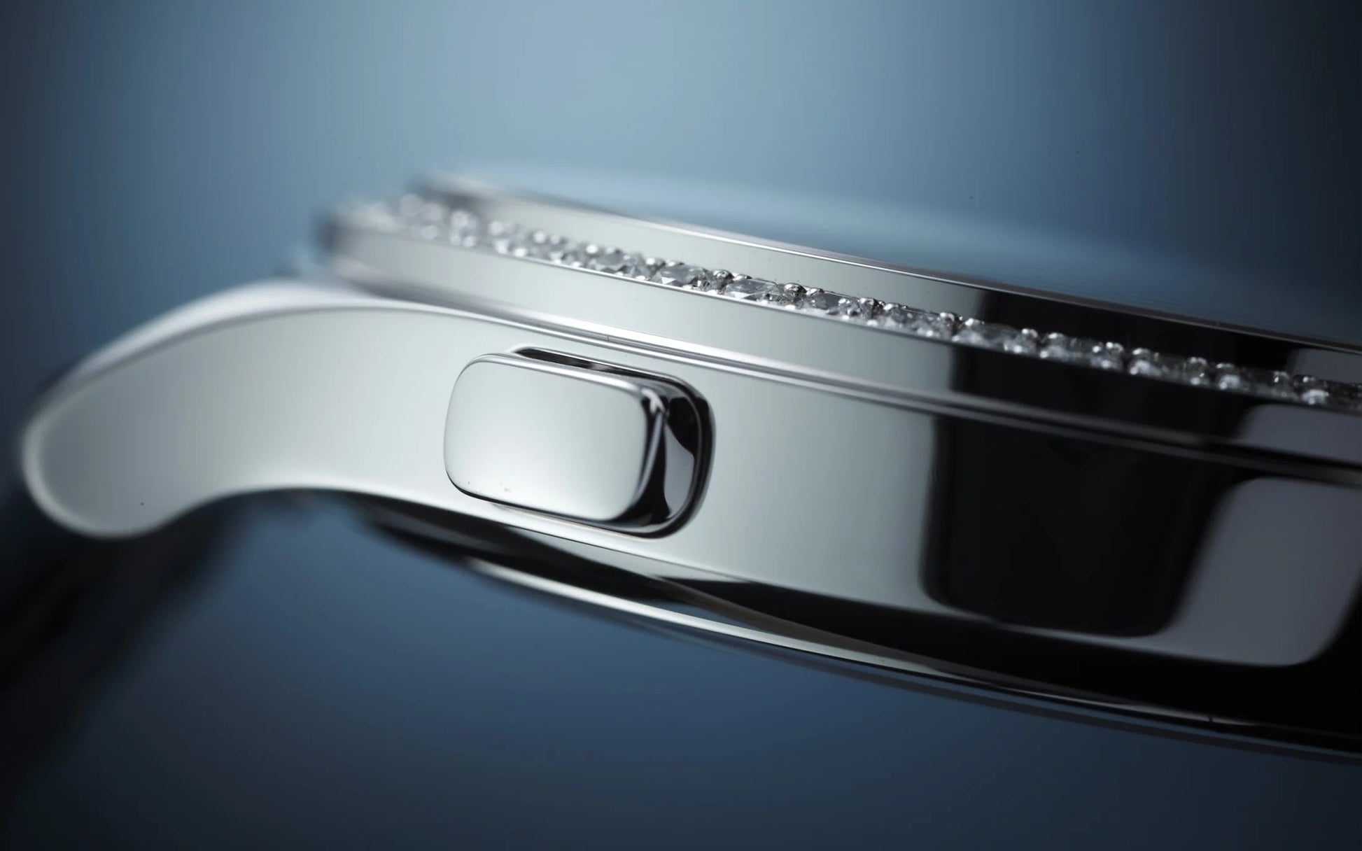 Women’S Complication World-Time, 18K White Gold Set with 89 Diamonds (~1.03 Ct.), 36Mm, Ref# 7130G-016