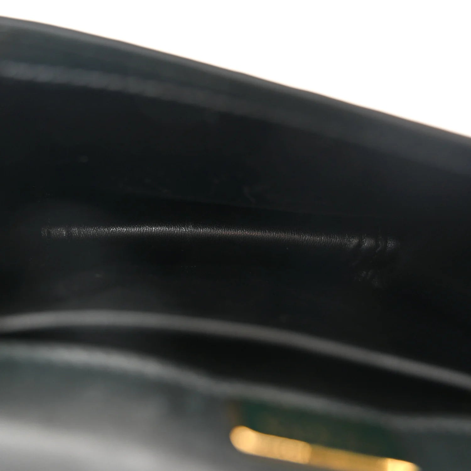 City Calf Saffiano Cahier Crossbody Bag Green