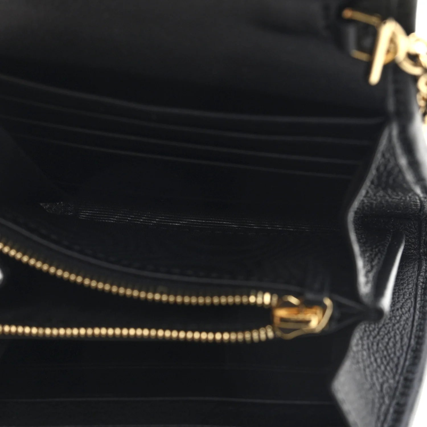 Roxy Calfskin Medium Blondie Chain Wallet Black