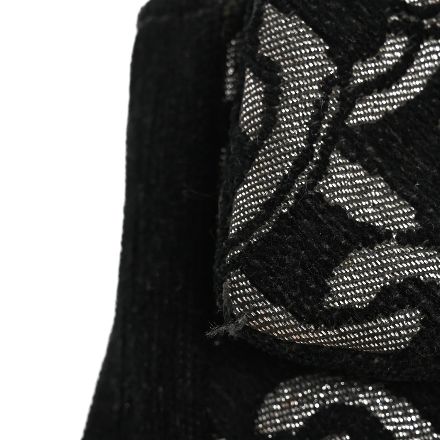 Tweed CC Cruise Small Chain Flap Black Silver