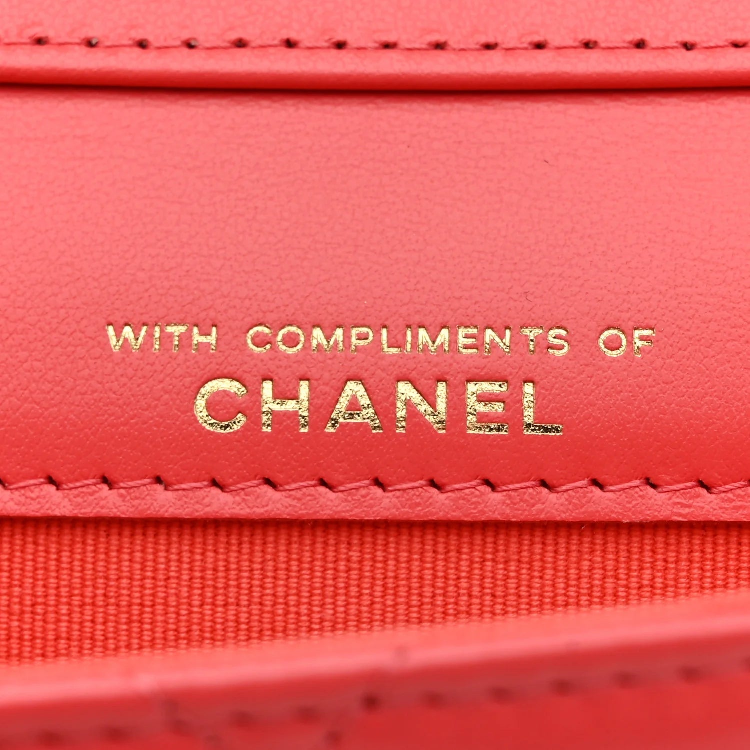 Shiny Lambskin Quilted Card Holder on Chain Pink